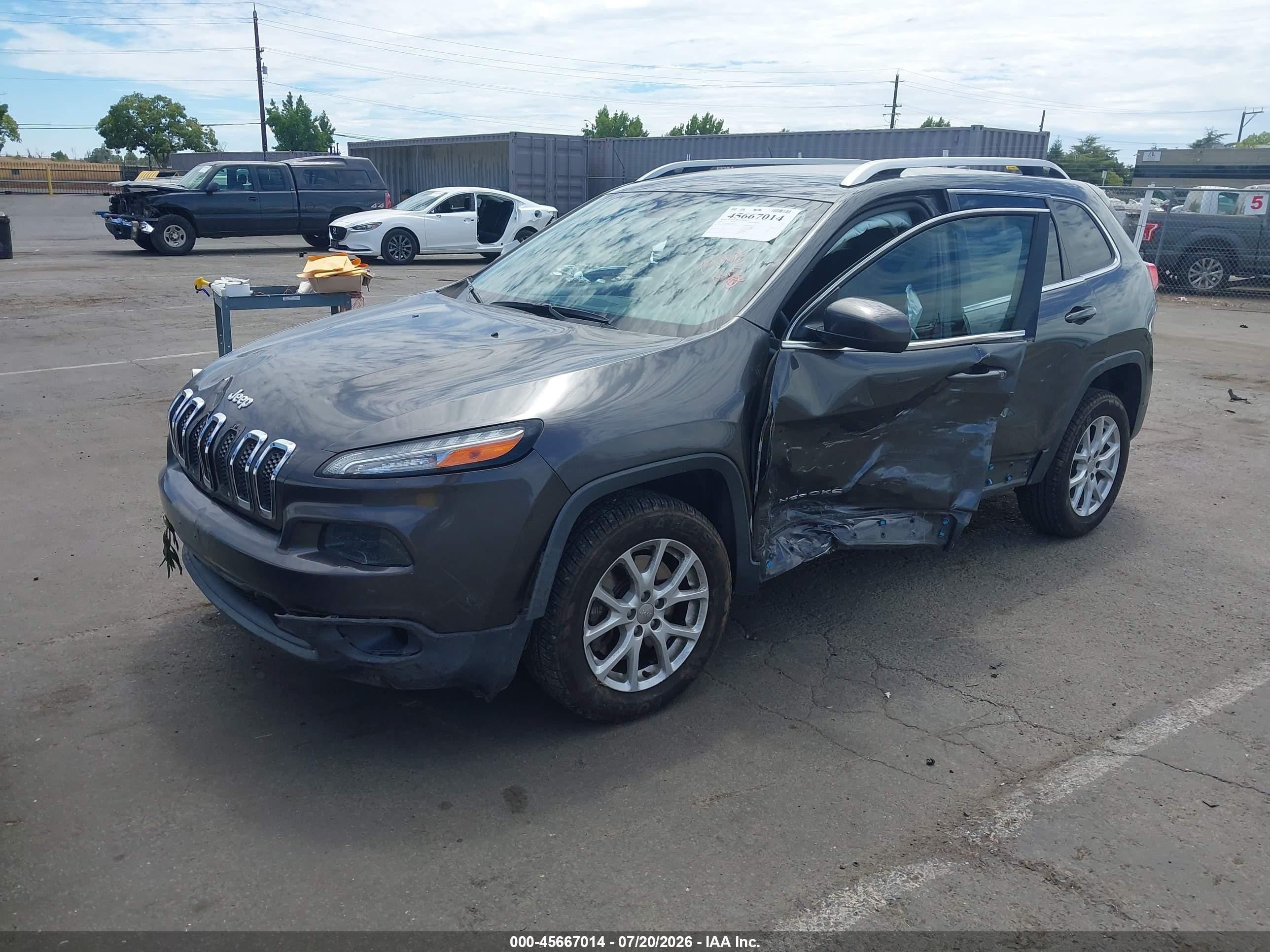 2015 Jeep Cherokee Latitude Серый vin: 1C4PJLCB8FW706214