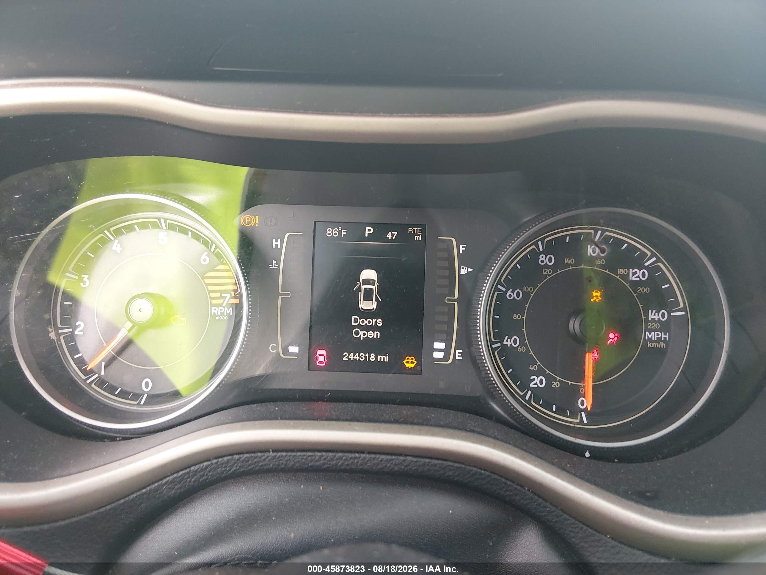 2016 Jeep Cherokee Latitude Белый vin: 1C4PJLCB8GW351739