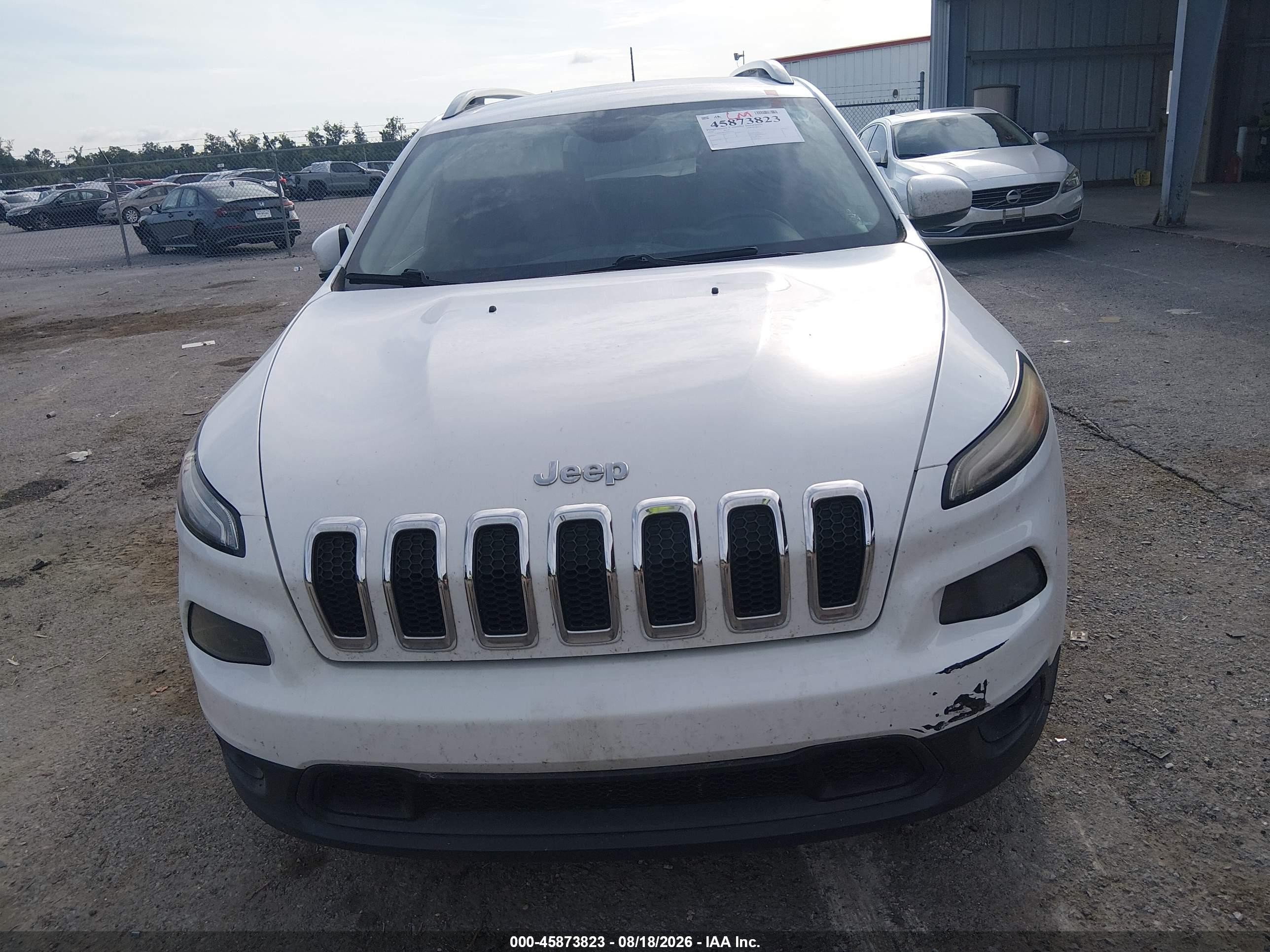 2016 Jeep Cherokee Latitude Белый vin: 1C4PJLCB8GW351739