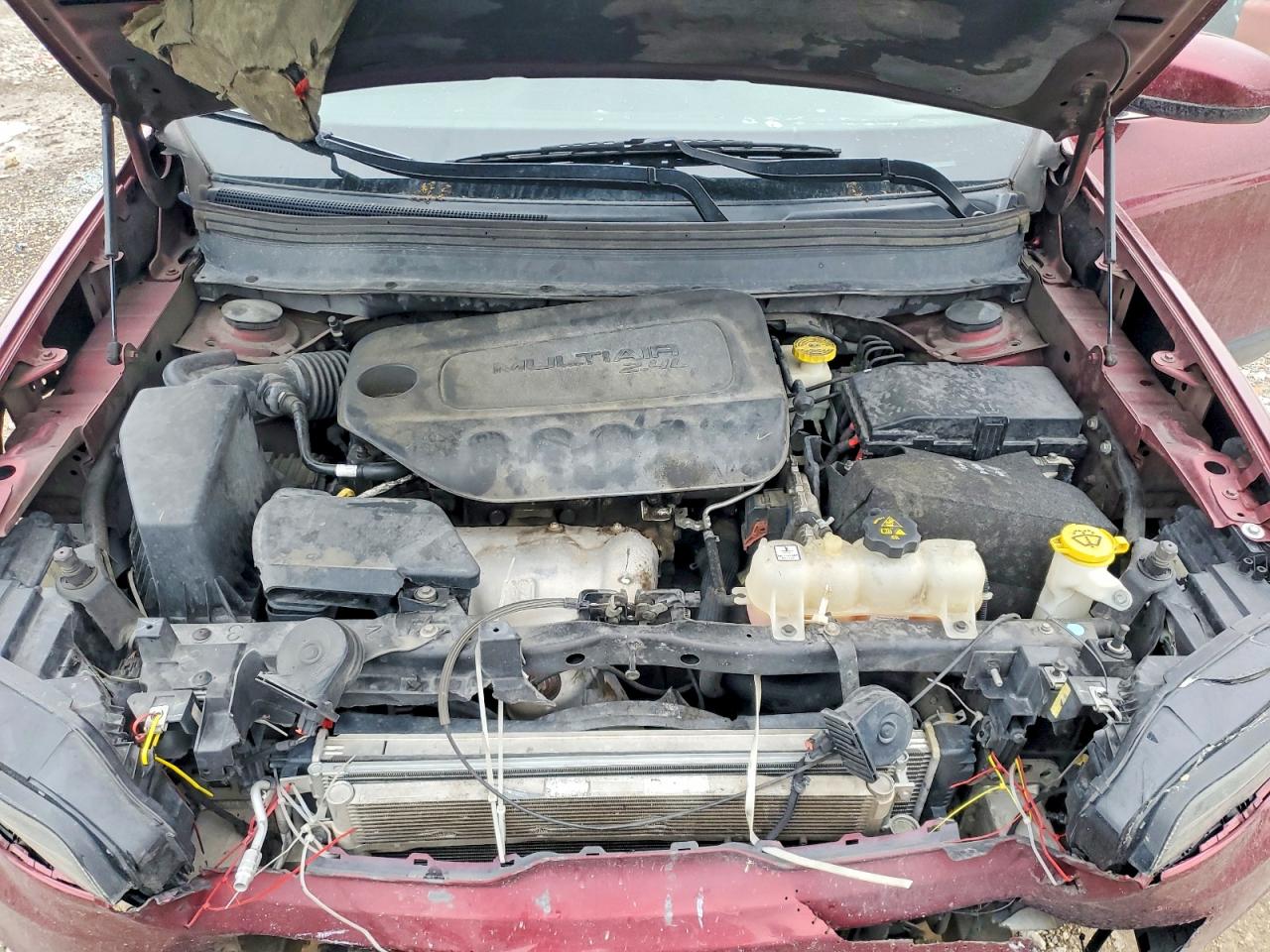 2019 Jeep Cherokee Latitude Бордовый vin: 1C4PJLCB8KD296777