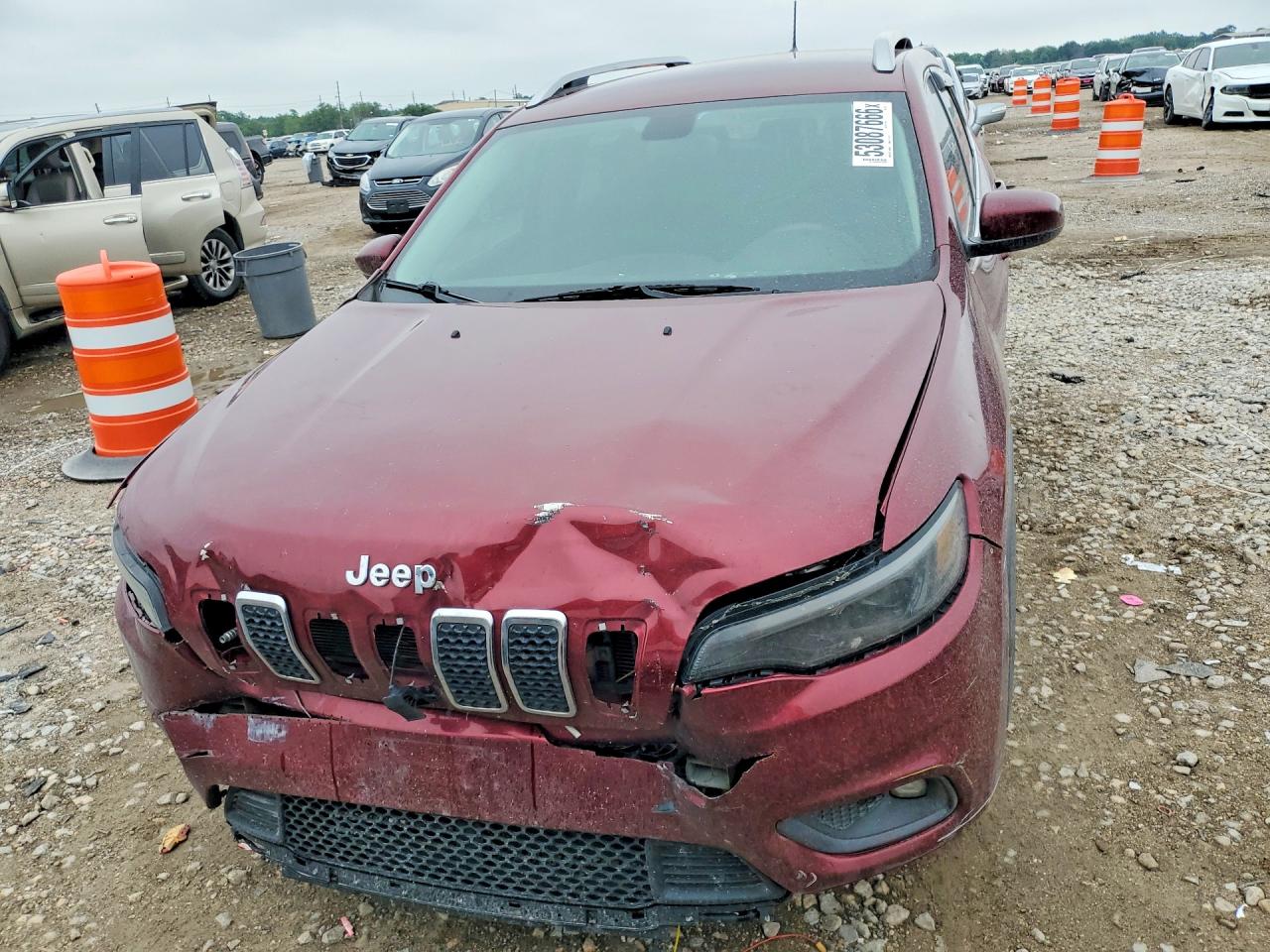 2019 Jeep Cherokee Latitude Бордовый vin: 1C4PJLCB8KD296777