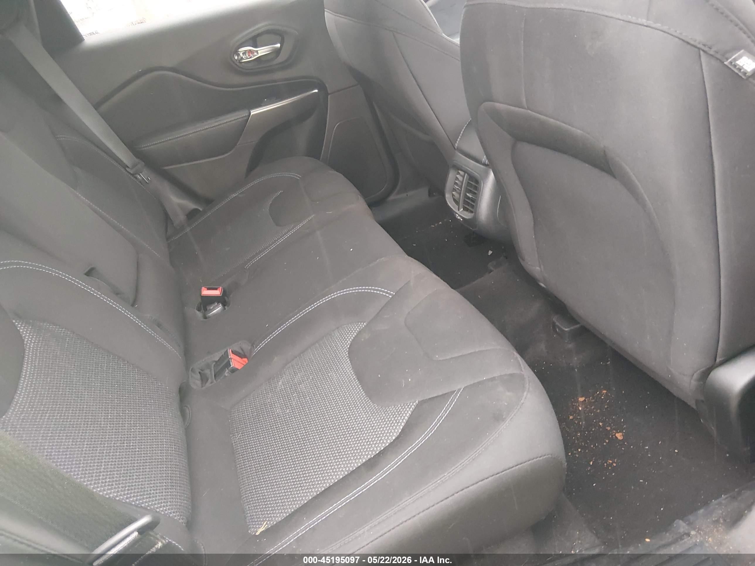 2020 Jeep Cherokee Latitude Fwd Белый vin: 1C4PJLCB8LD552594