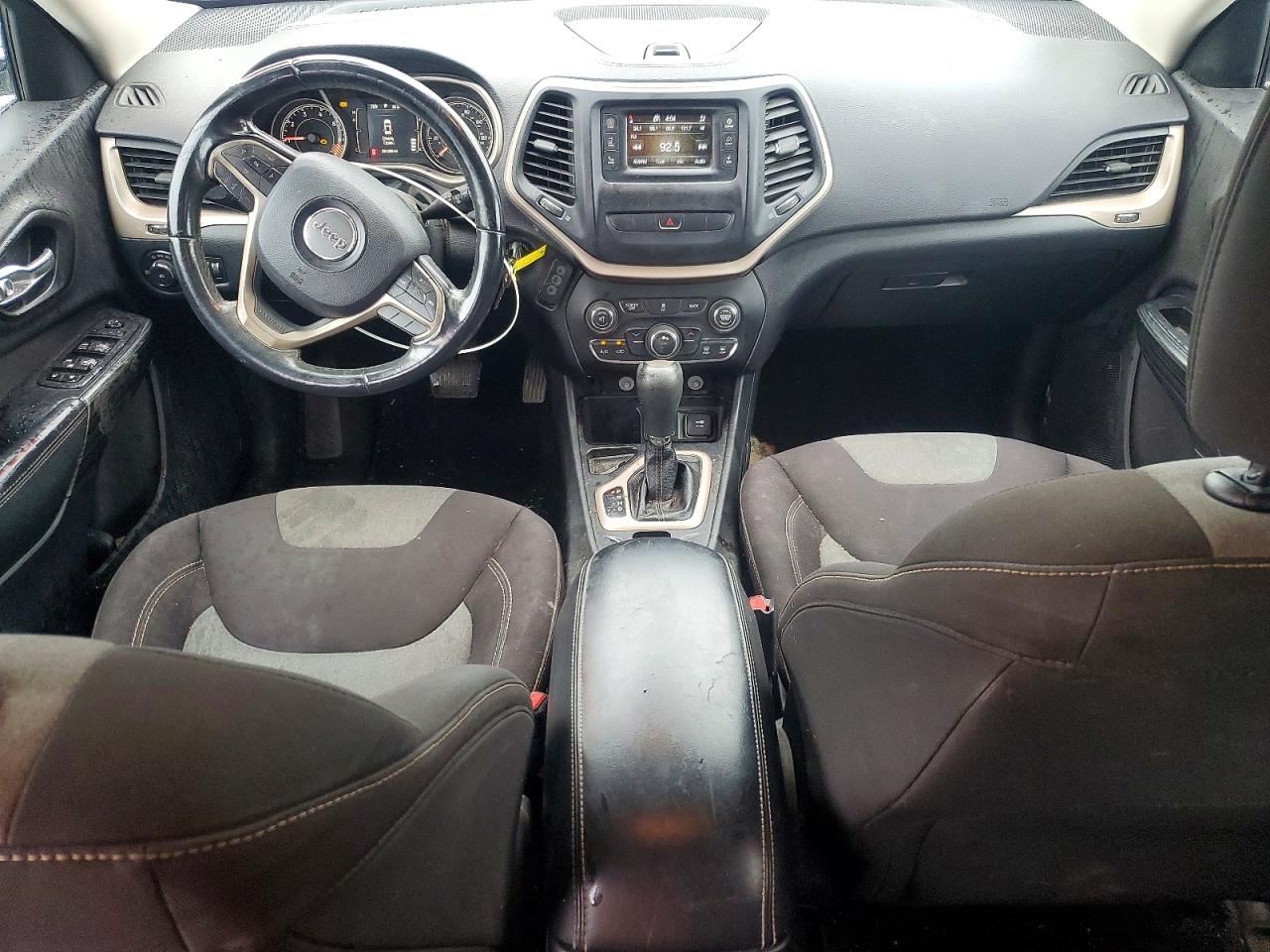 2014 Jeep Cherokee Latitude White vin: 1C4PJLCB9EW101746