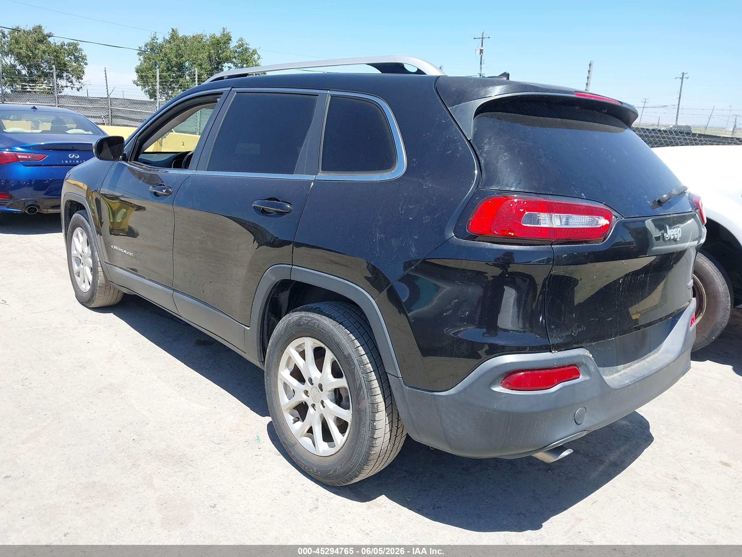 2014 Jeep Cherokee Latitude Черный vin: 1C4PJLCB9EW143687