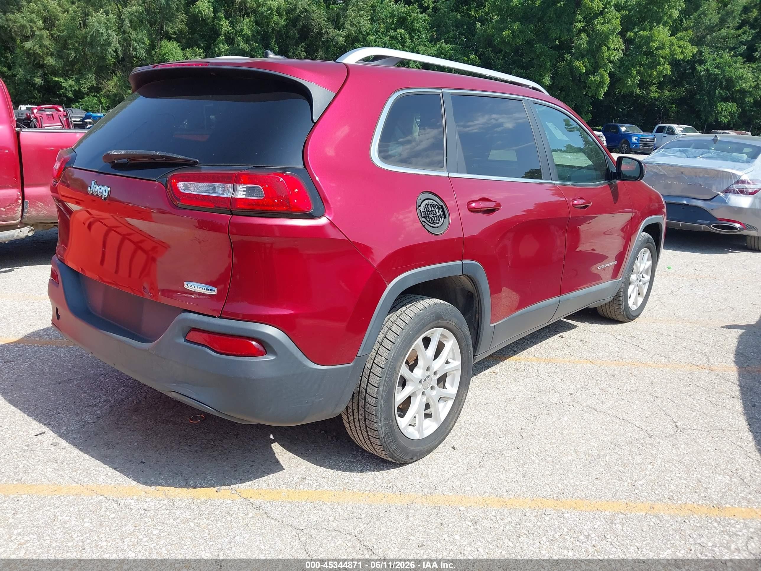 2014 Jeep Cherokee Latitude Red vin: 1C4PJLCB9EW154706