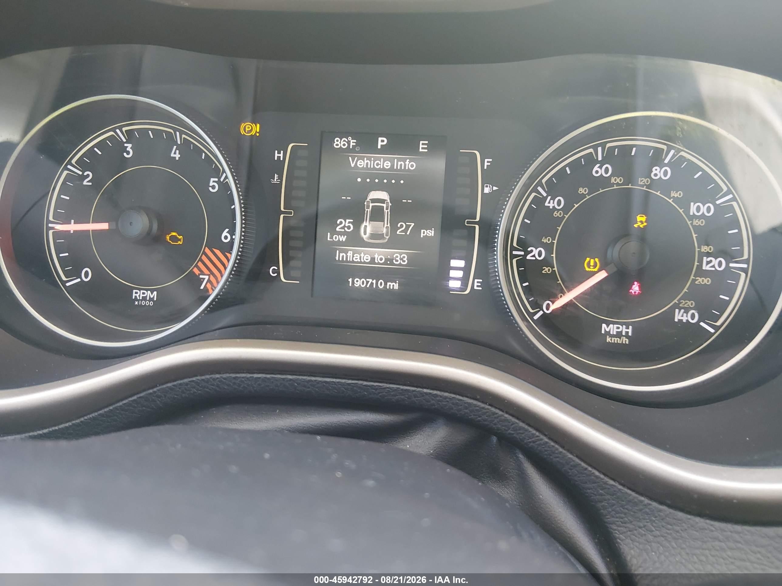 2014 Jeep Cherokee Latitude Черный vin: 1C4PJLCB9EW205881