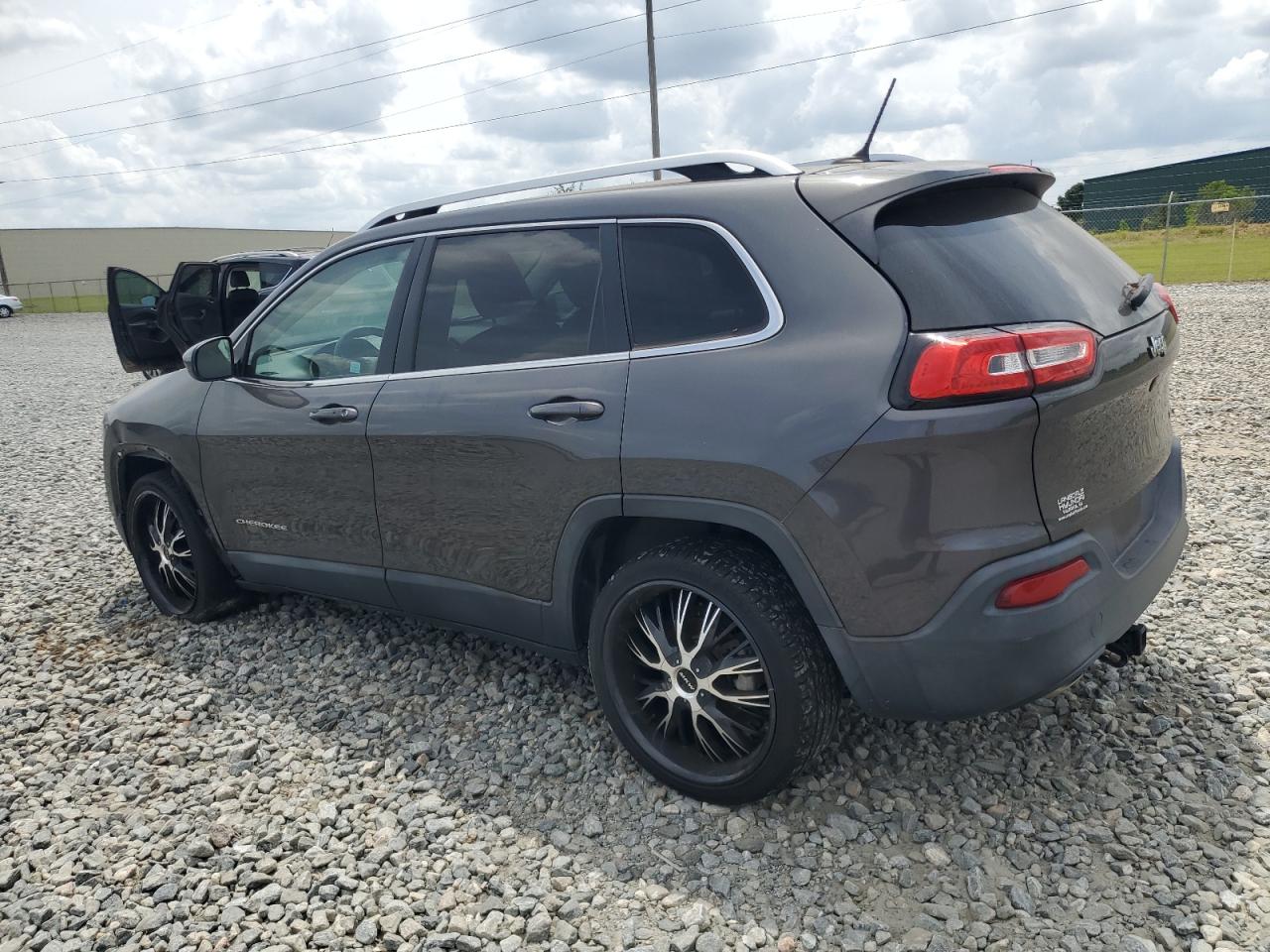 2015 Jeep Cherokee Latitude Gray vin: 1C4PJLCB9FW532590
