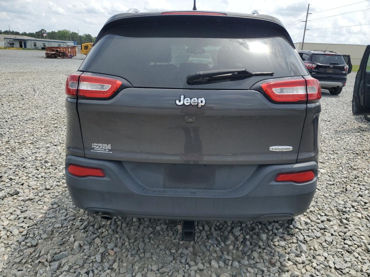 2015 Jeep Cherokee Latitude Gray vin: 1C4PJLCB9FW532590