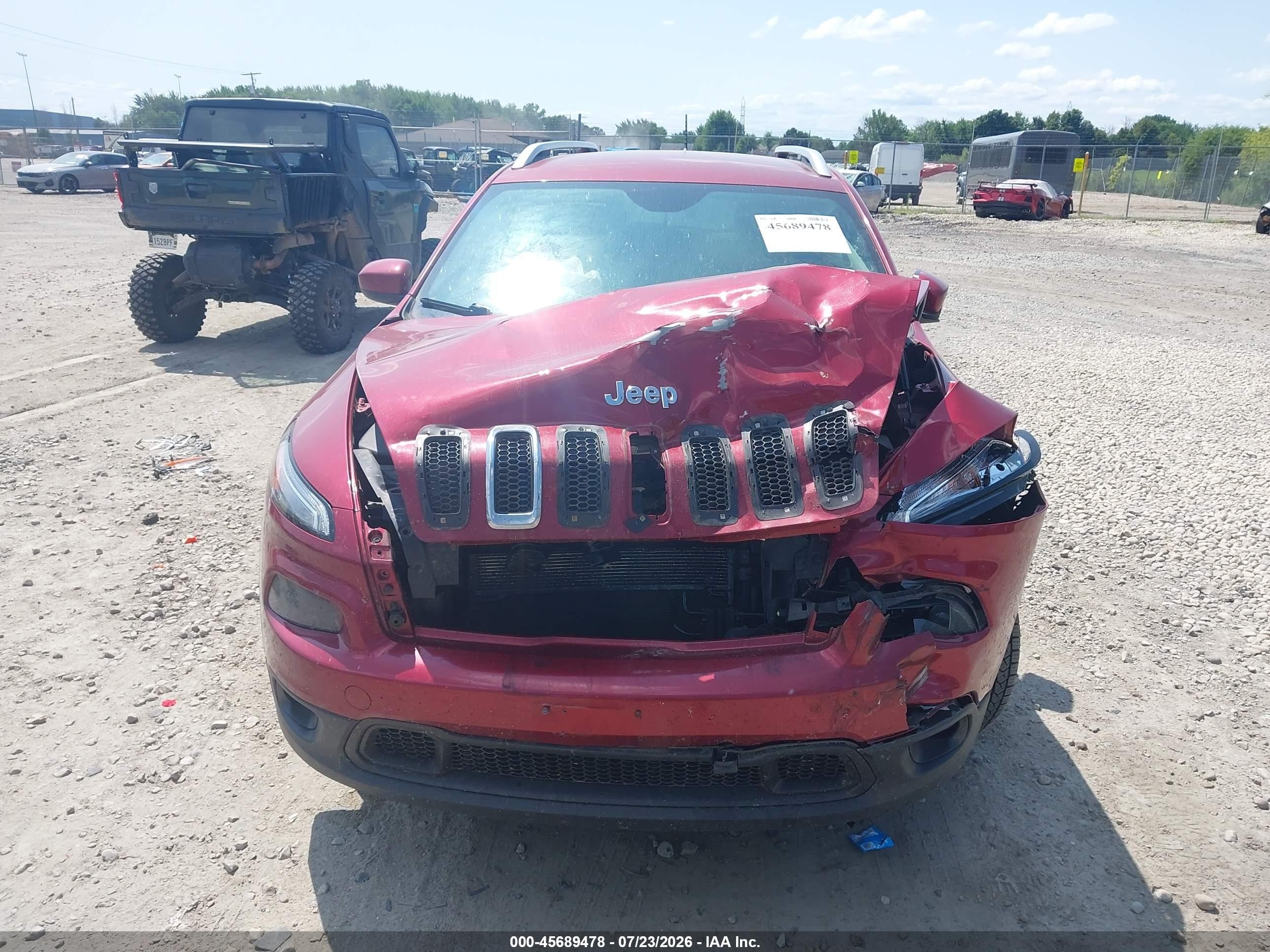 2015 Jeep Cherokee Latitude Красный vin: 1C4PJLCB9FW536882