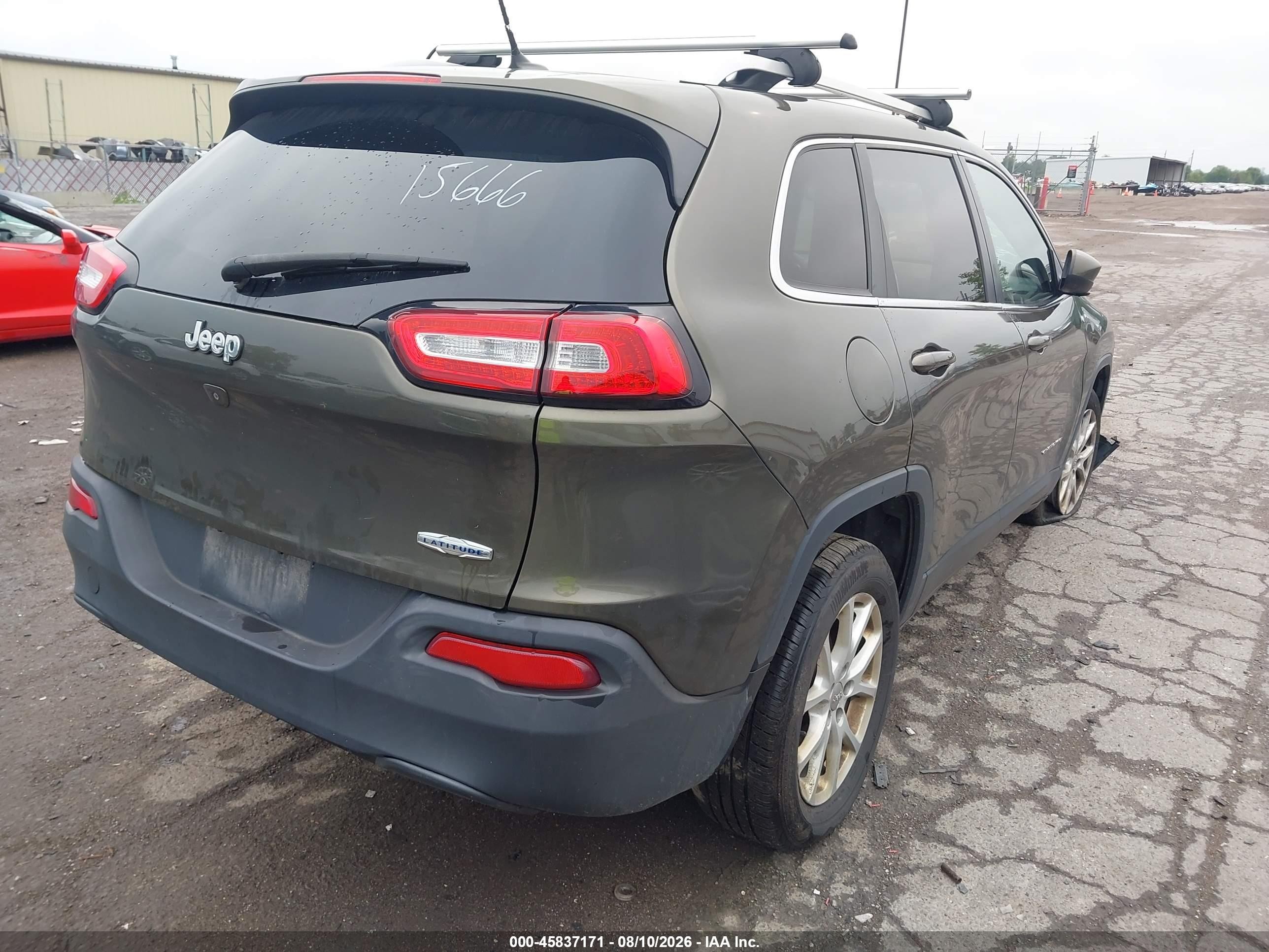 2015 Jeep Cherokee Latitude Green vin: 1C4PJLCB9FW597102