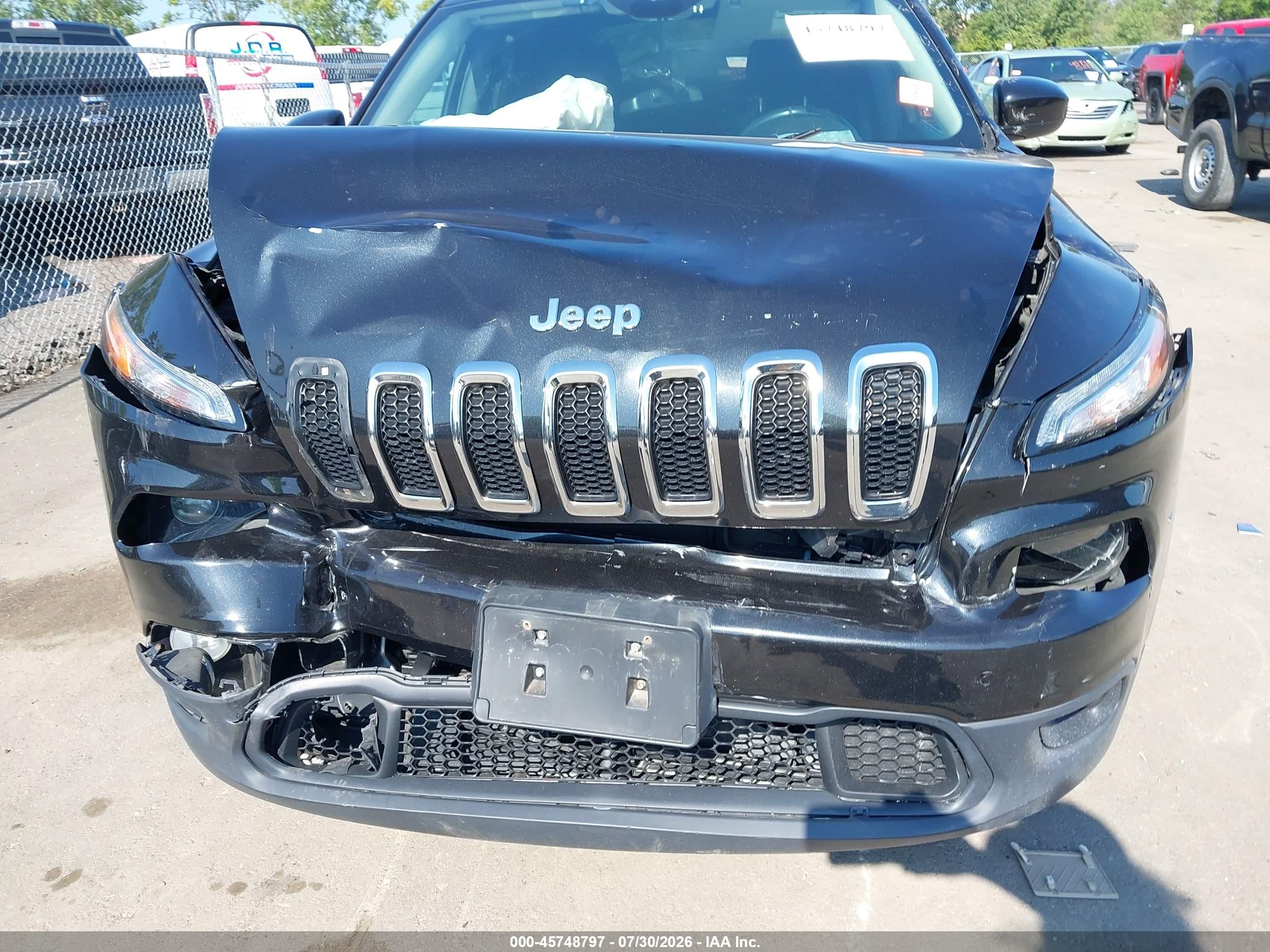 2015 Jeep Cherokee Latitude Black vin: 1C4PJLCB9FW642992