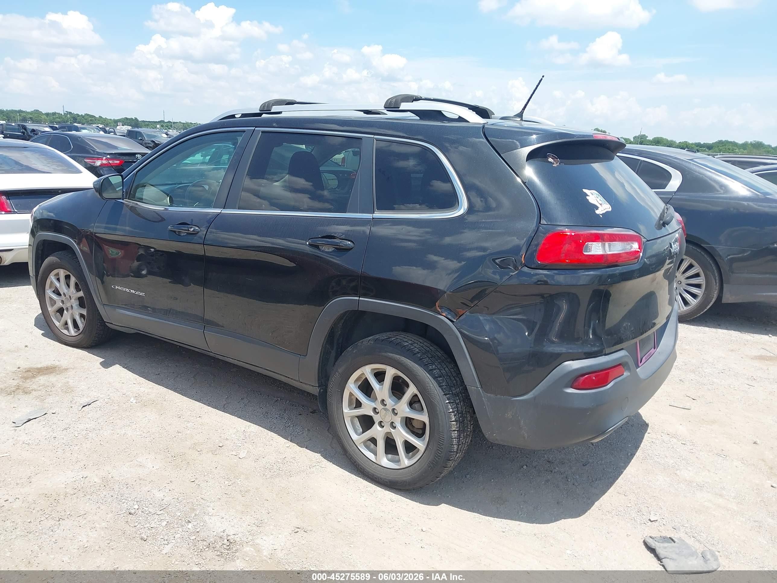 2015 Jeep Cherokee Latitude Черный vin: 1C4PJLCB9FW711583