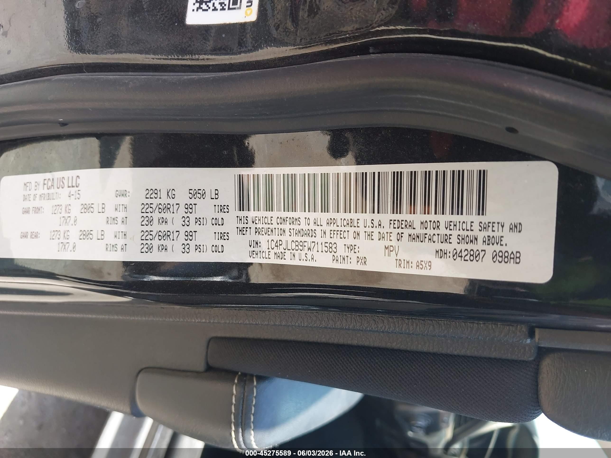 2015 Jeep Cherokee Latitude Черный vin: 1C4PJLCB9FW711583