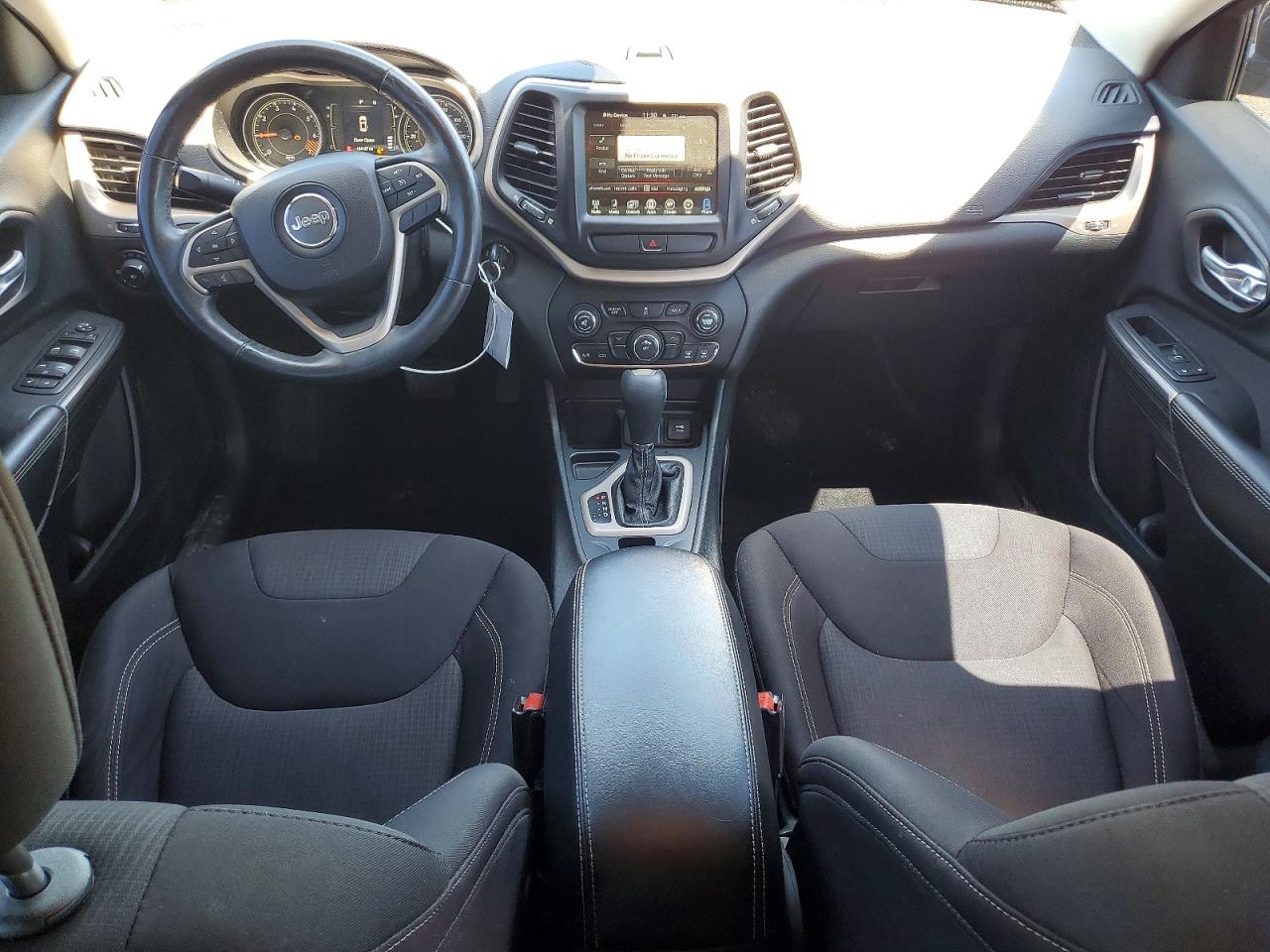2015 Jeep Cherokee Latitude Black vin: 1C4PJLCB9FW712071