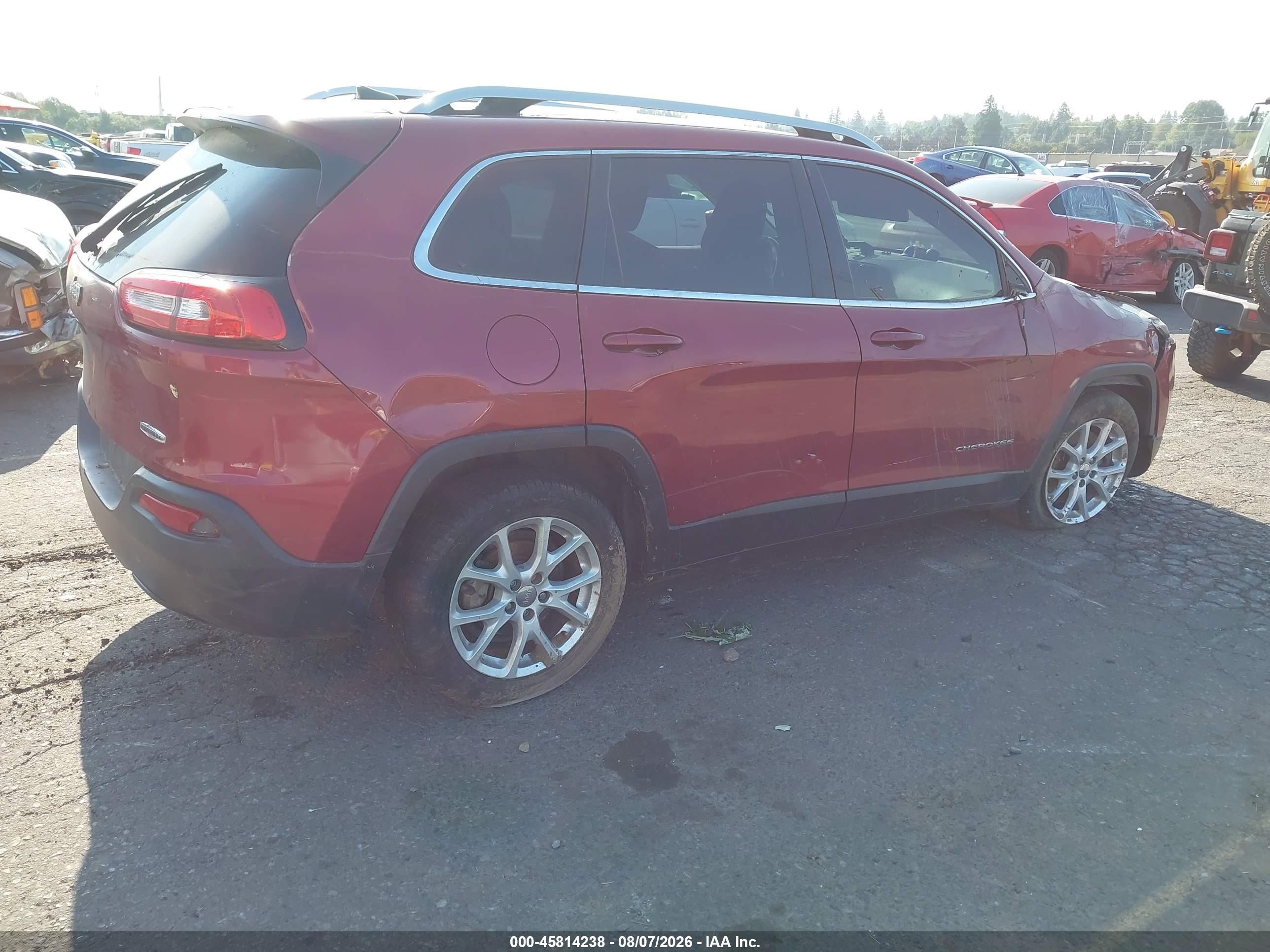 2016 Jeep Cherokee Latitude Burgundy vin: 1C4PJLCB9GW195565