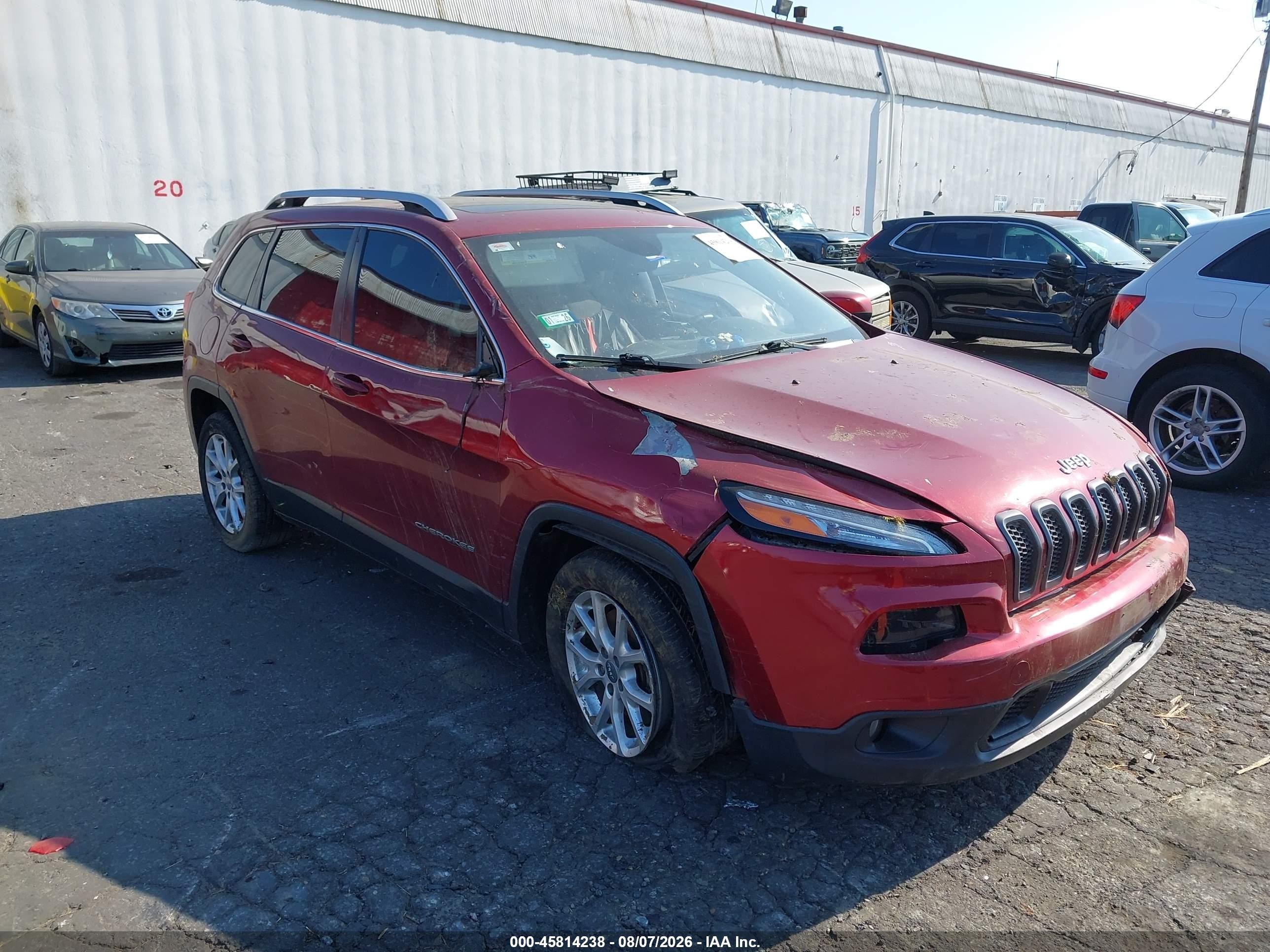 2016 Jeep Cherokee Latitude Burgundy vin: 1C4PJLCB9GW195565
