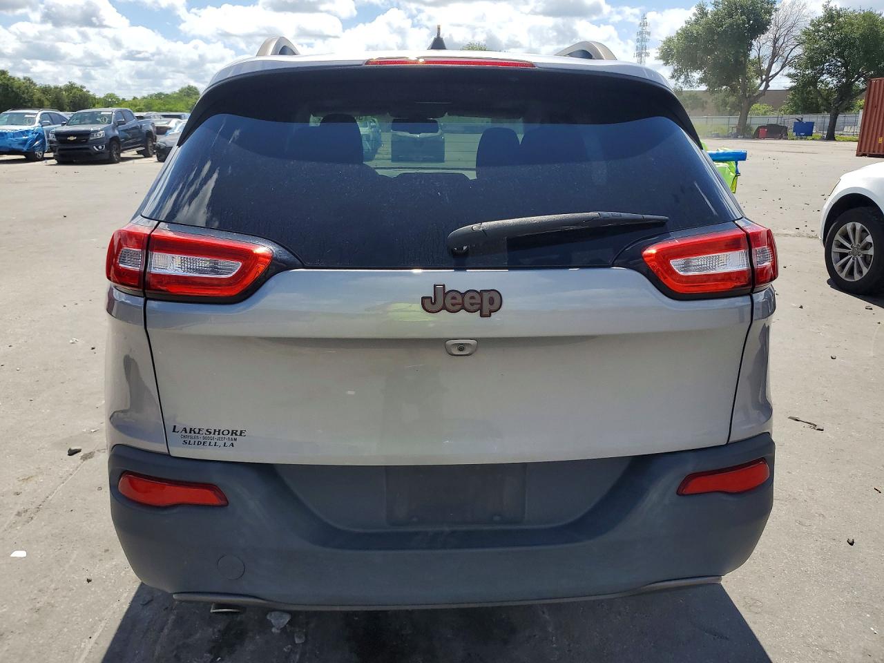 2016 Jeep Cherokee Latitude Gray vin: 1C4PJLCB9GW324453