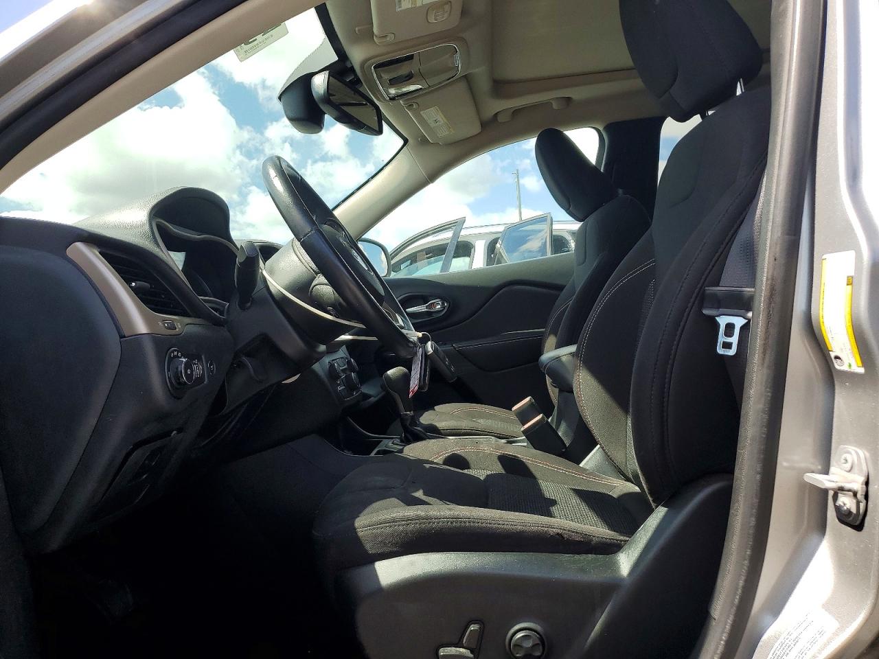 2016 Jeep Cherokee Latitude Gray vin: 1C4PJLCB9GW324453
