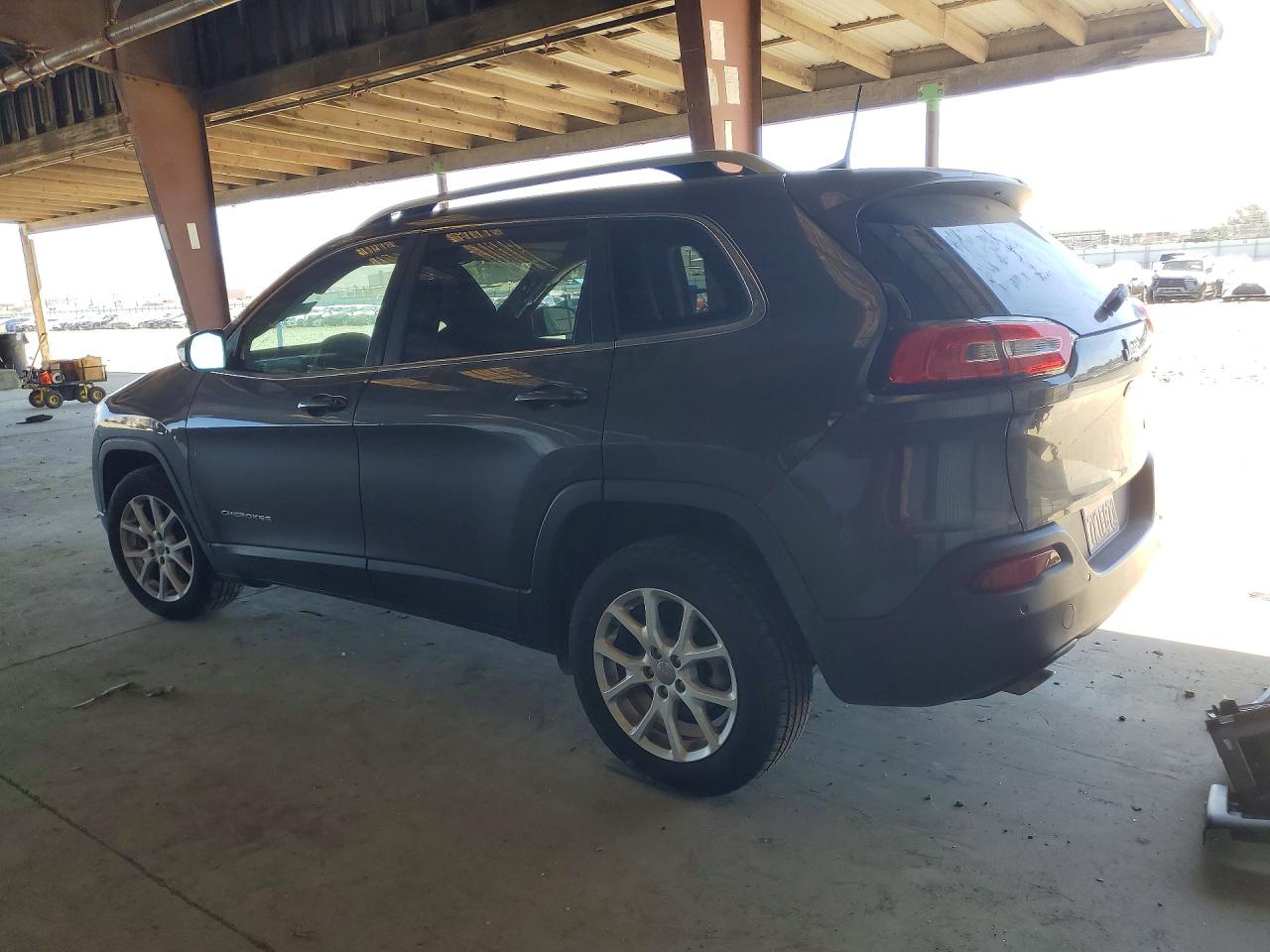 2017 Jeep Cherokee Latitude Gray vin: 1C4PJLCB9HW640985