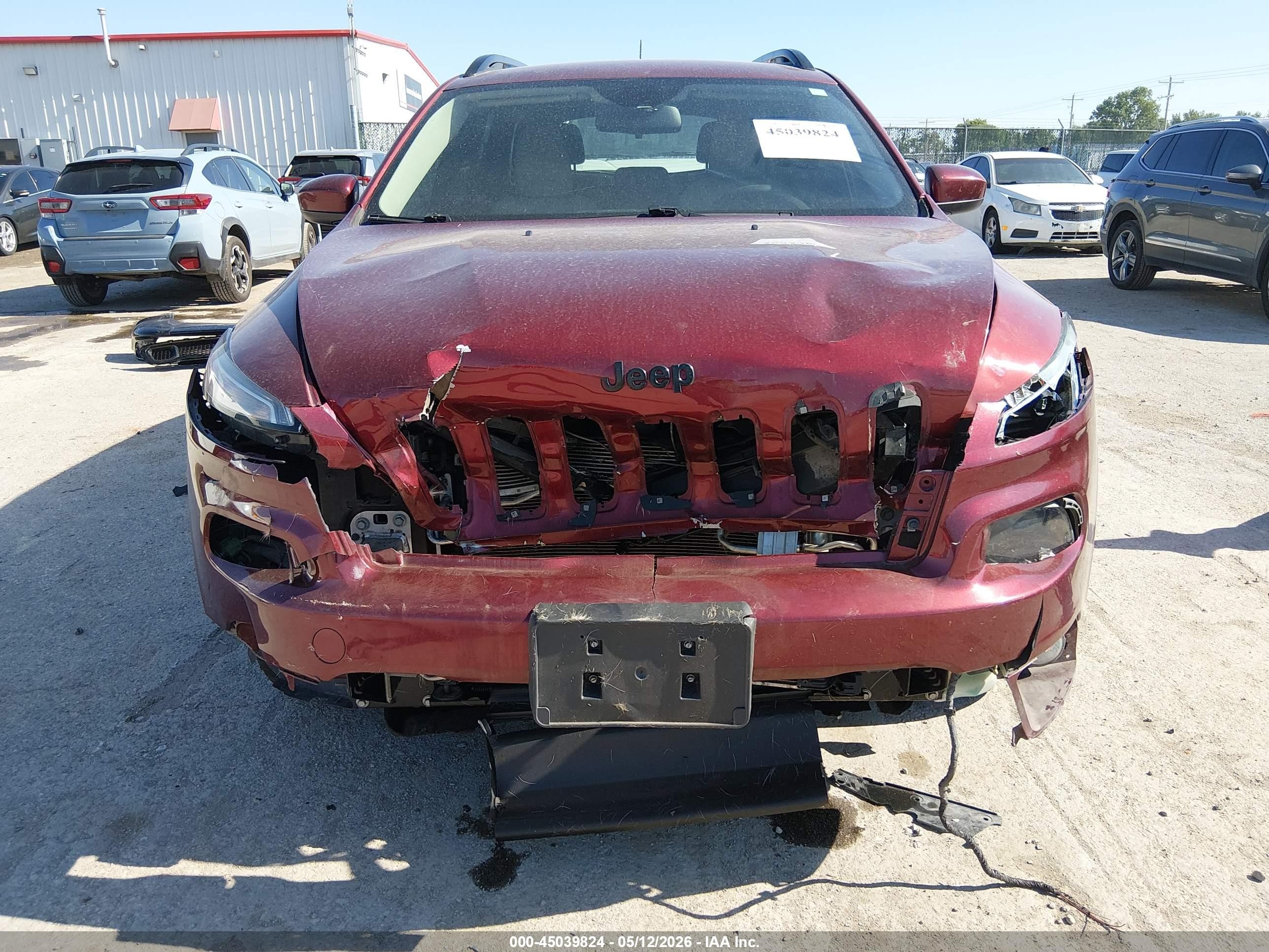 2018 Jeep Cherokee Latitude Tech Connect Fwd Red vin: 1C4PJLCB9JD606448