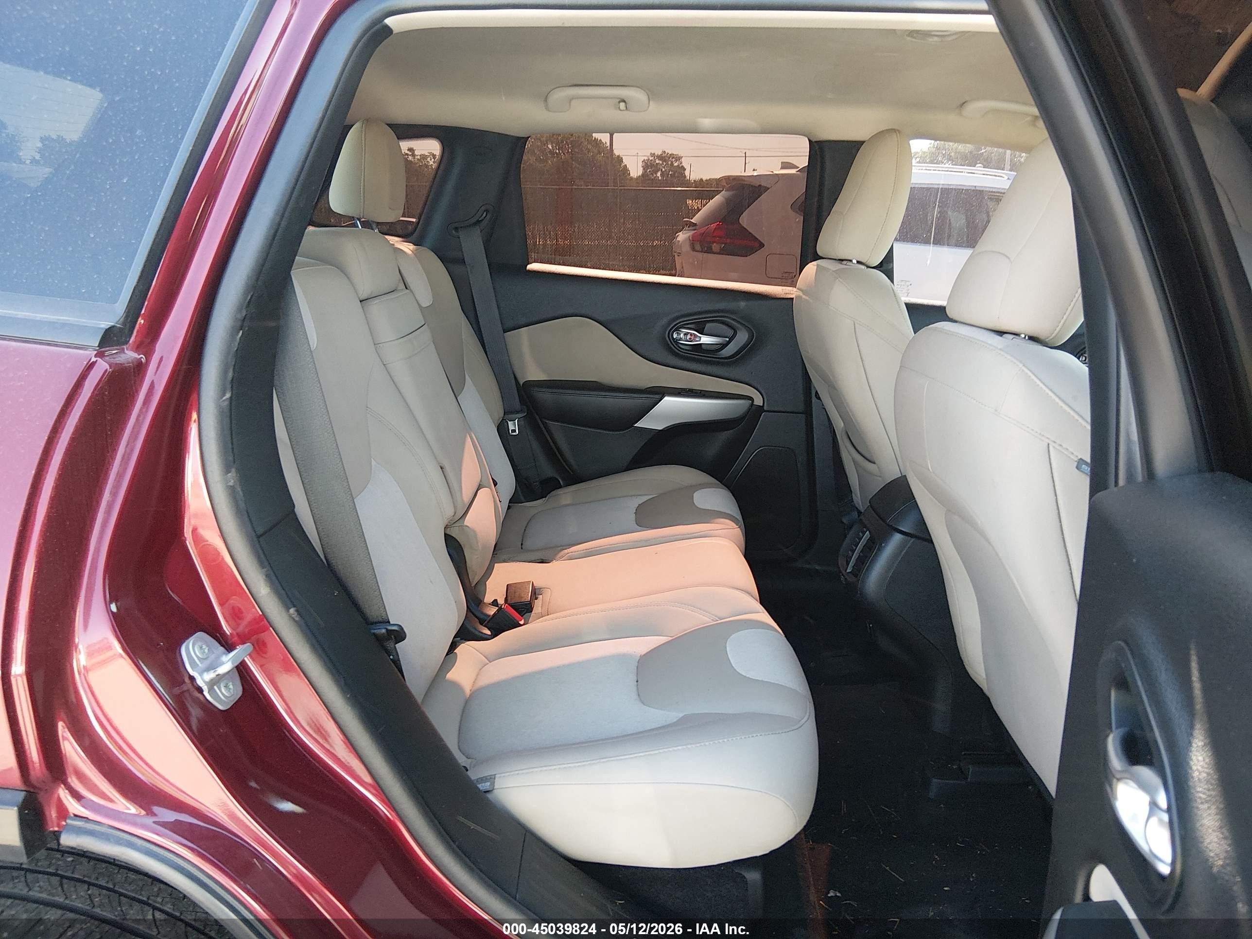 2018 Jeep Cherokee Latitude Tech Connect Fwd Red vin: 1C4PJLCB9JD606448