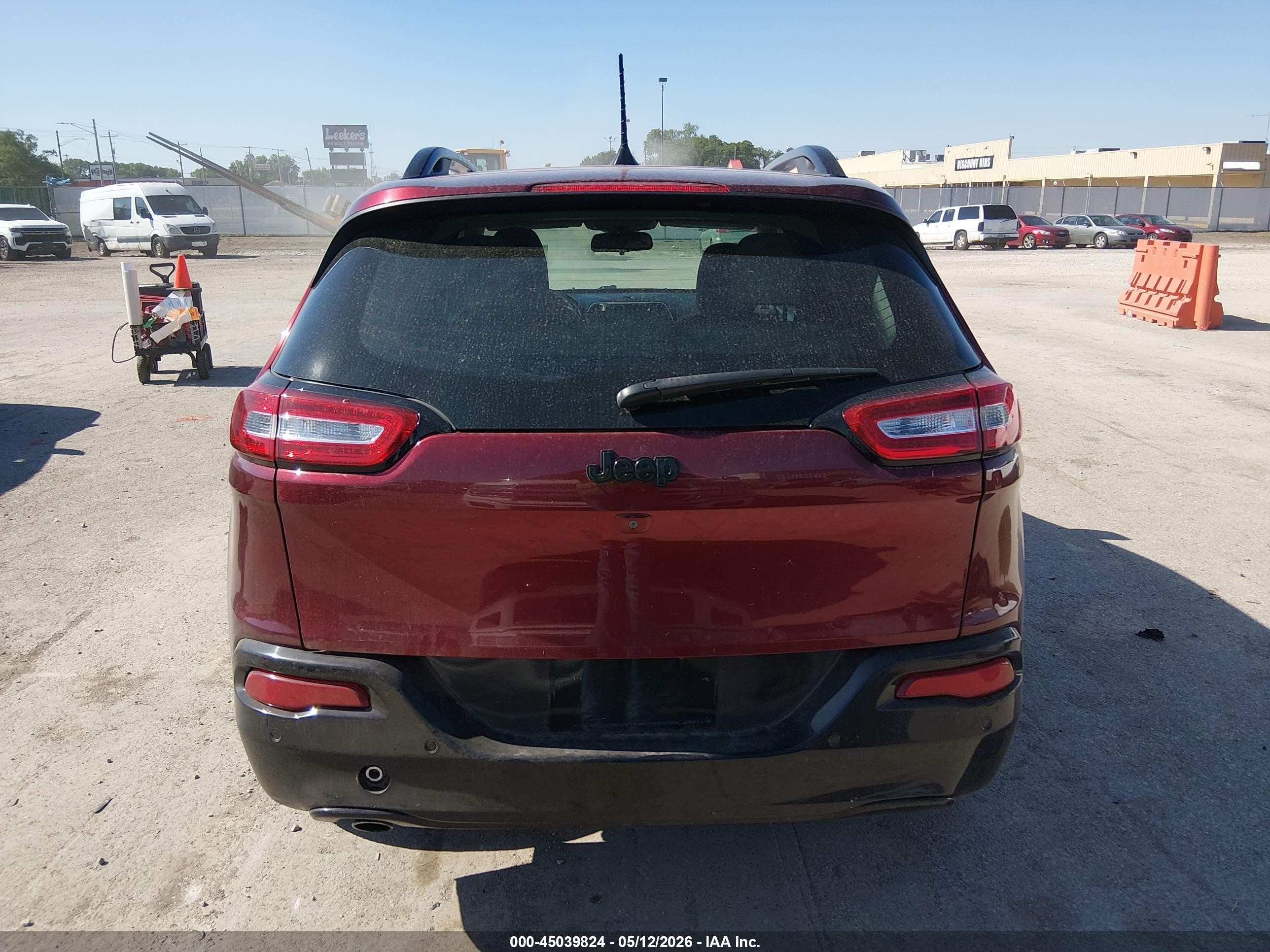 2018 Jeep Cherokee Latitude Tech Connect Fwd Red vin: 1C4PJLCB9JD606448
