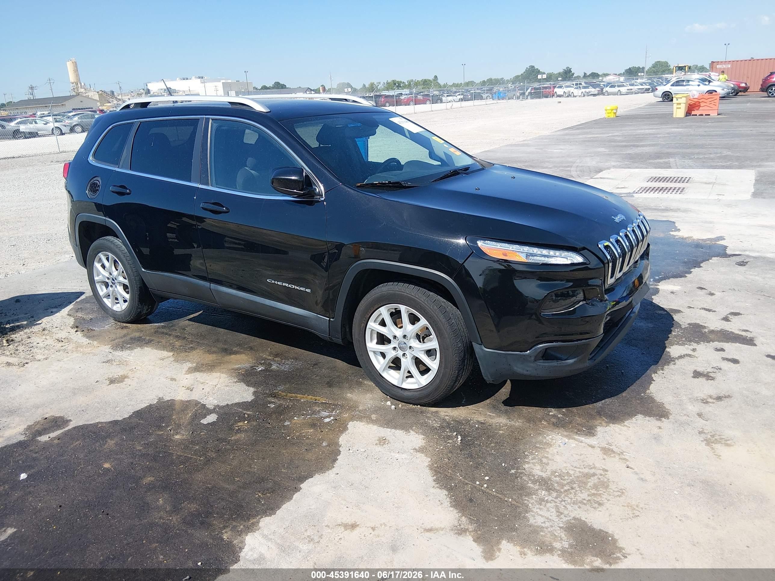 2018 Jeep Cherokee Latitude Fwd Black vin: 1C4PJLCB9JD615831