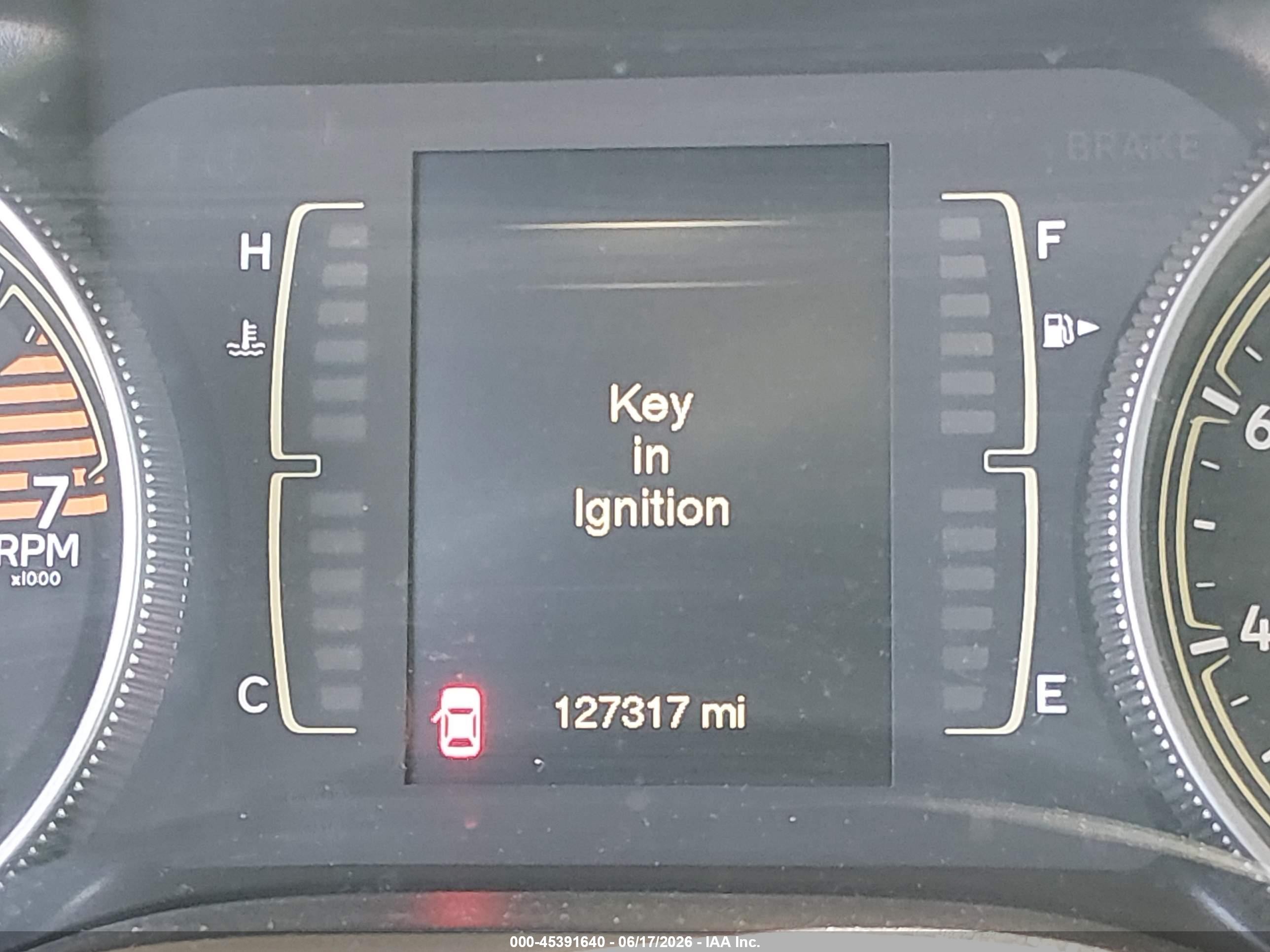 2018 Jeep Cherokee Latitude Fwd Black vin: 1C4PJLCB9JD615831