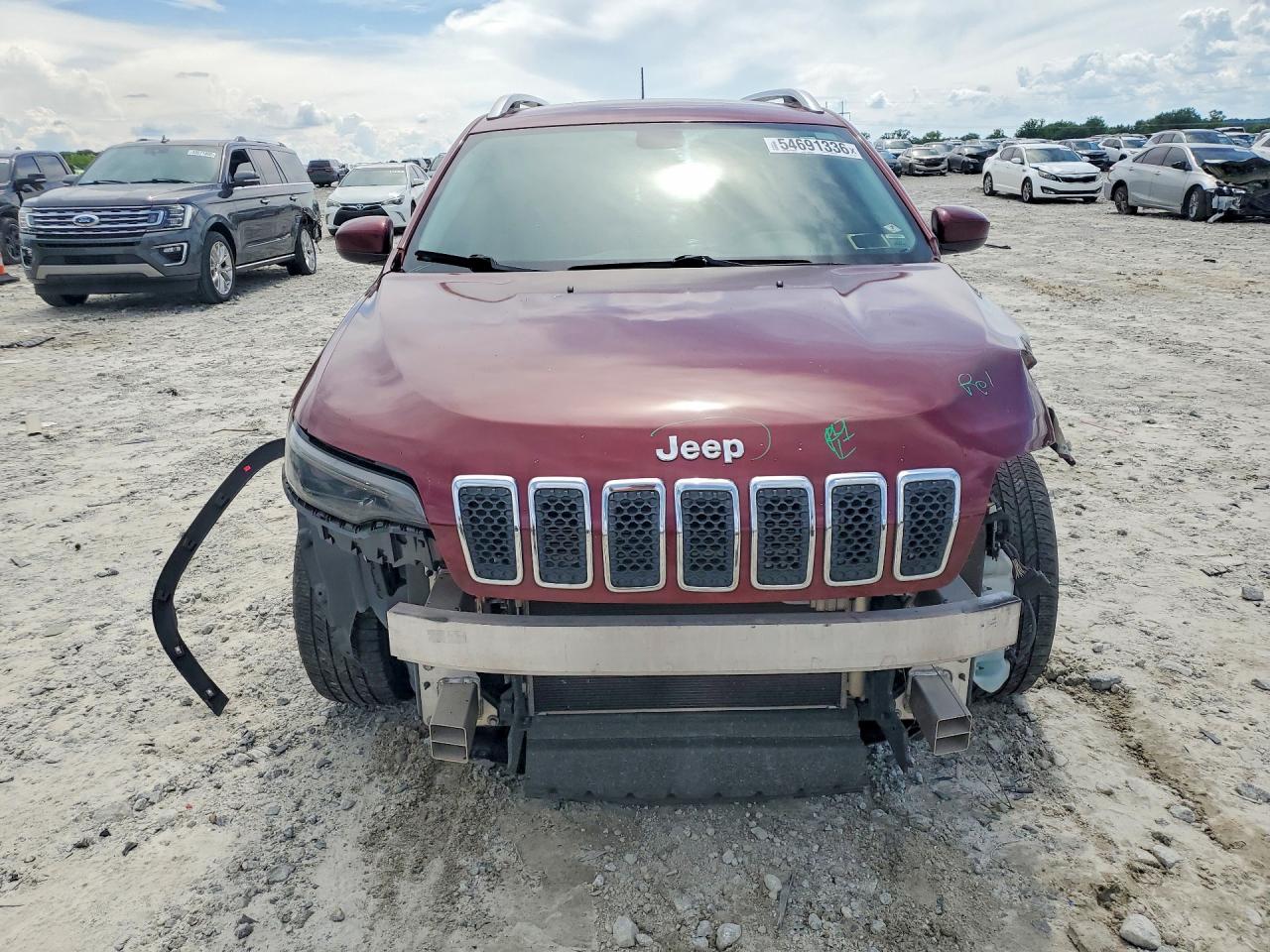 2019 Jeep Cherokee Latitude Red vin: 1C4PJLCB9KD146094