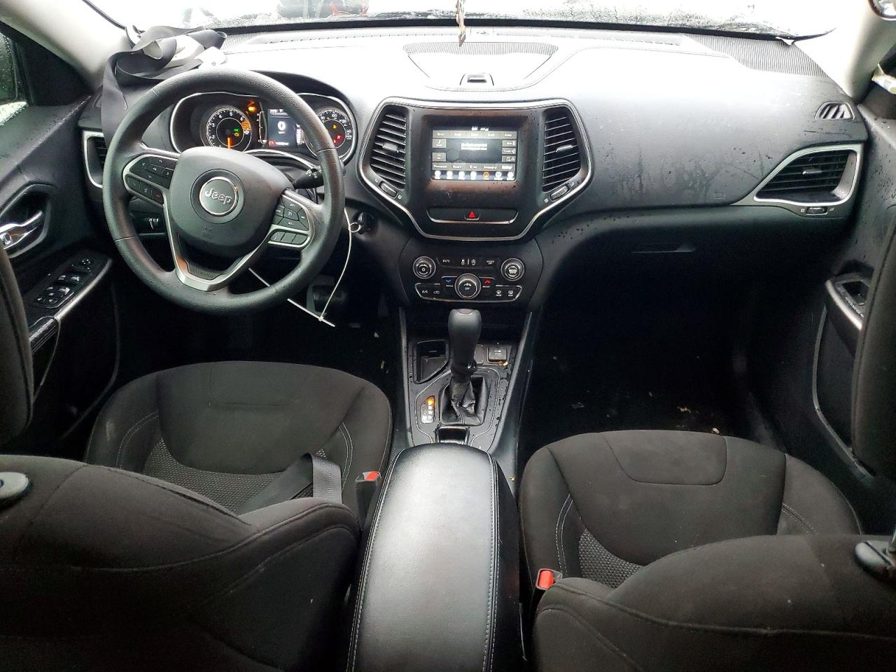 2019 Jeep Cherokee Latitude White vin: 1C4PJLCB9KD340530