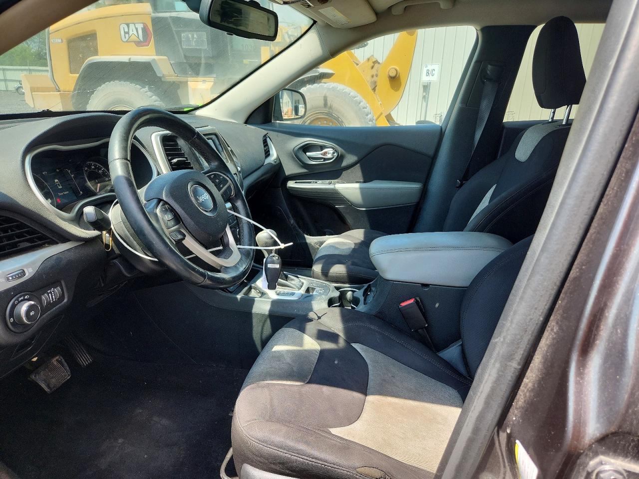 2014 Jeep Cherokee Latitude Charcoal vin: 1C4PJLCBXEW172020