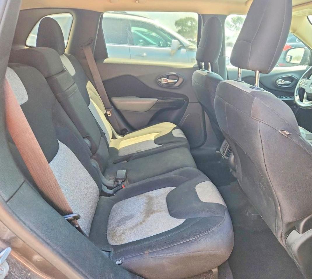 2014 Jeep Cherokee Latitude Charcoal vin: 1C4PJLCBXEW172020