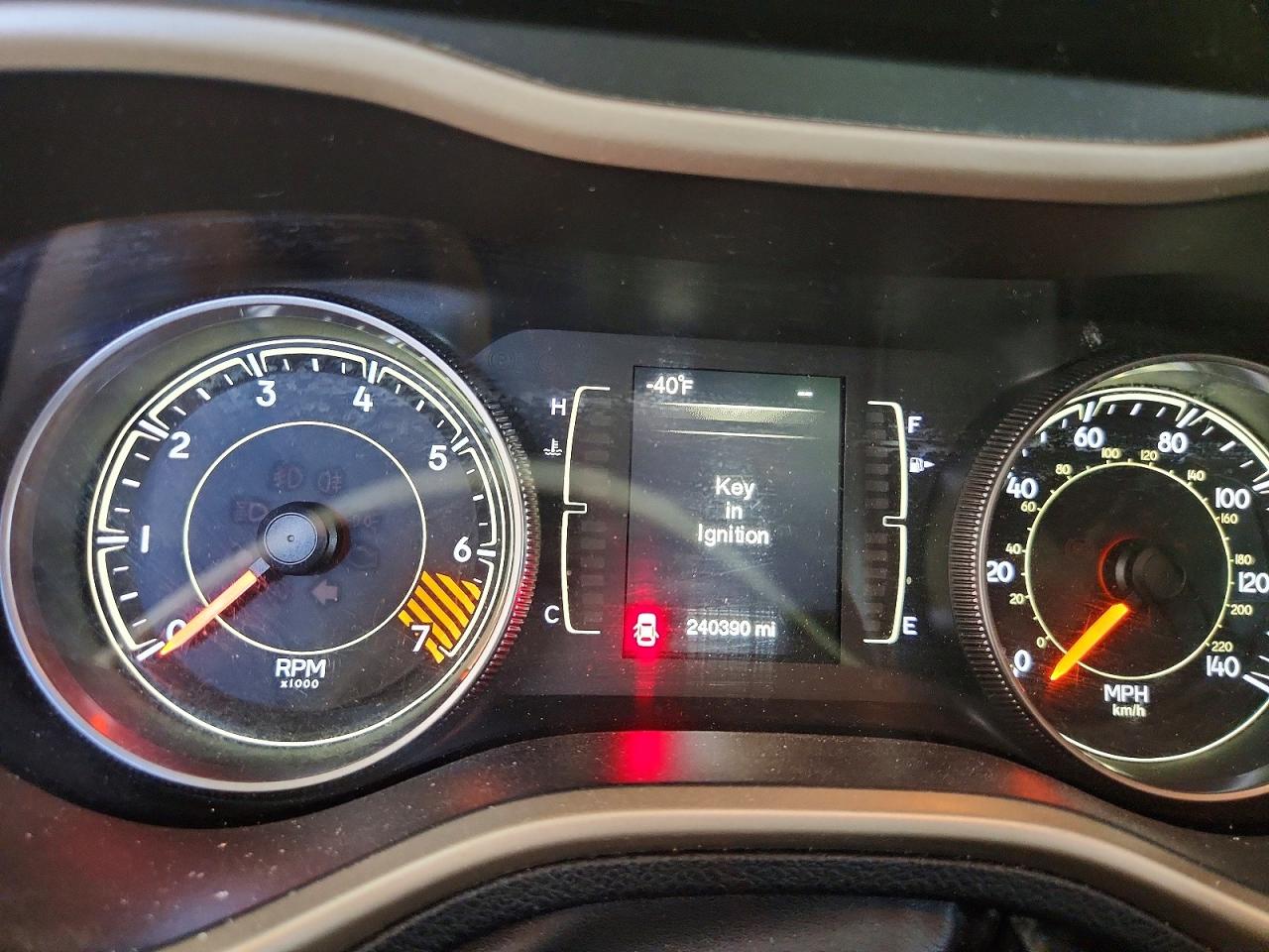 2014 Jeep Cherokee Latitude Серый vin: 1C4PJLCBXEW232863