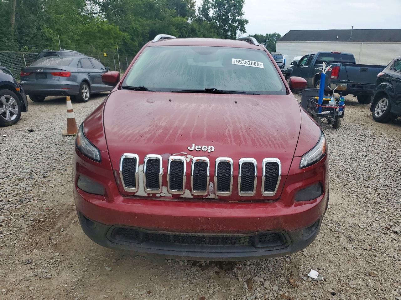 2014 Jeep Cherokee Latitude Red vin: 1C4PJLCBXEW249436