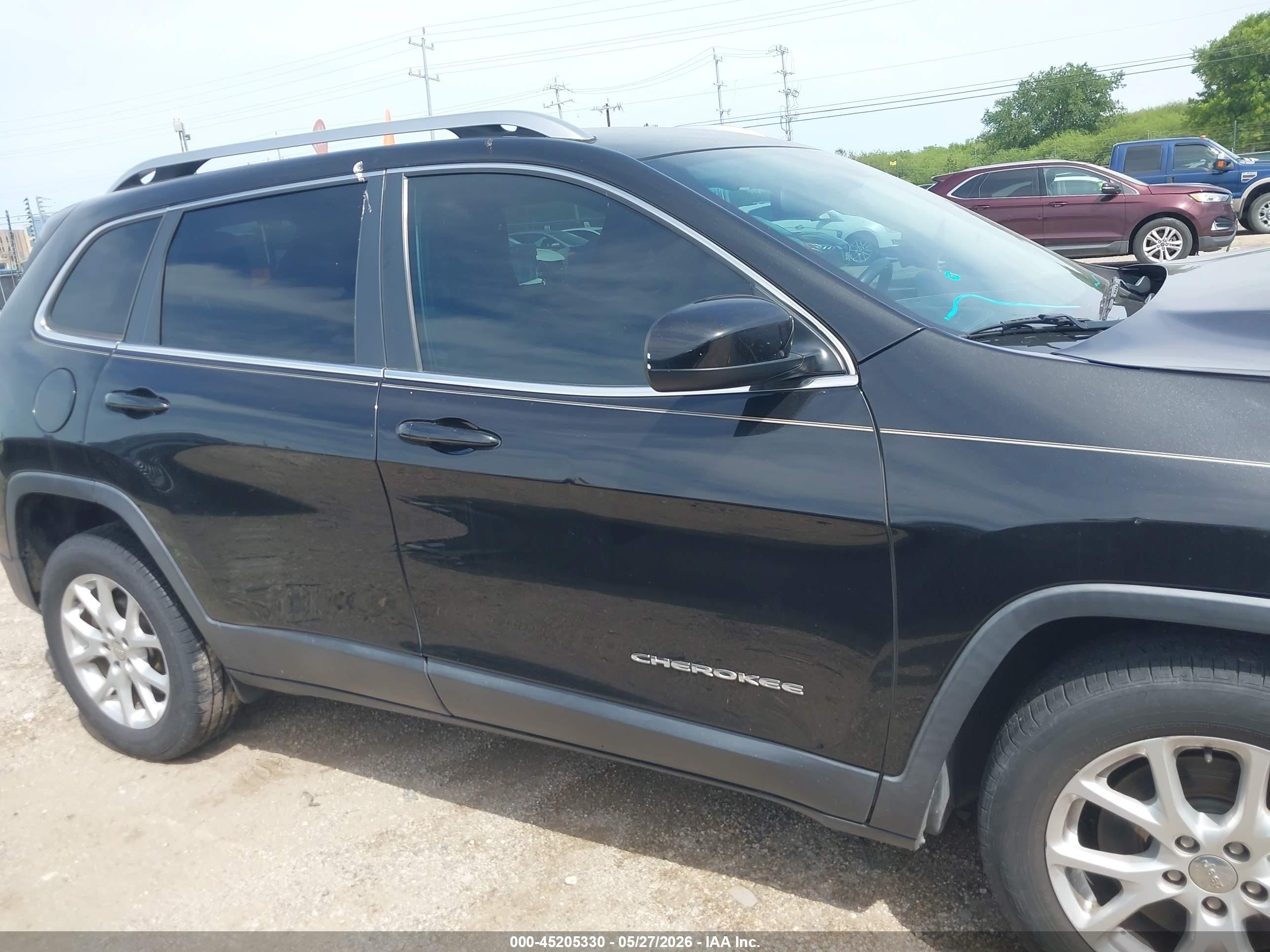 2015 Jeep Cherokee Latitude Black vin: 1C4PJLCBXFW643259