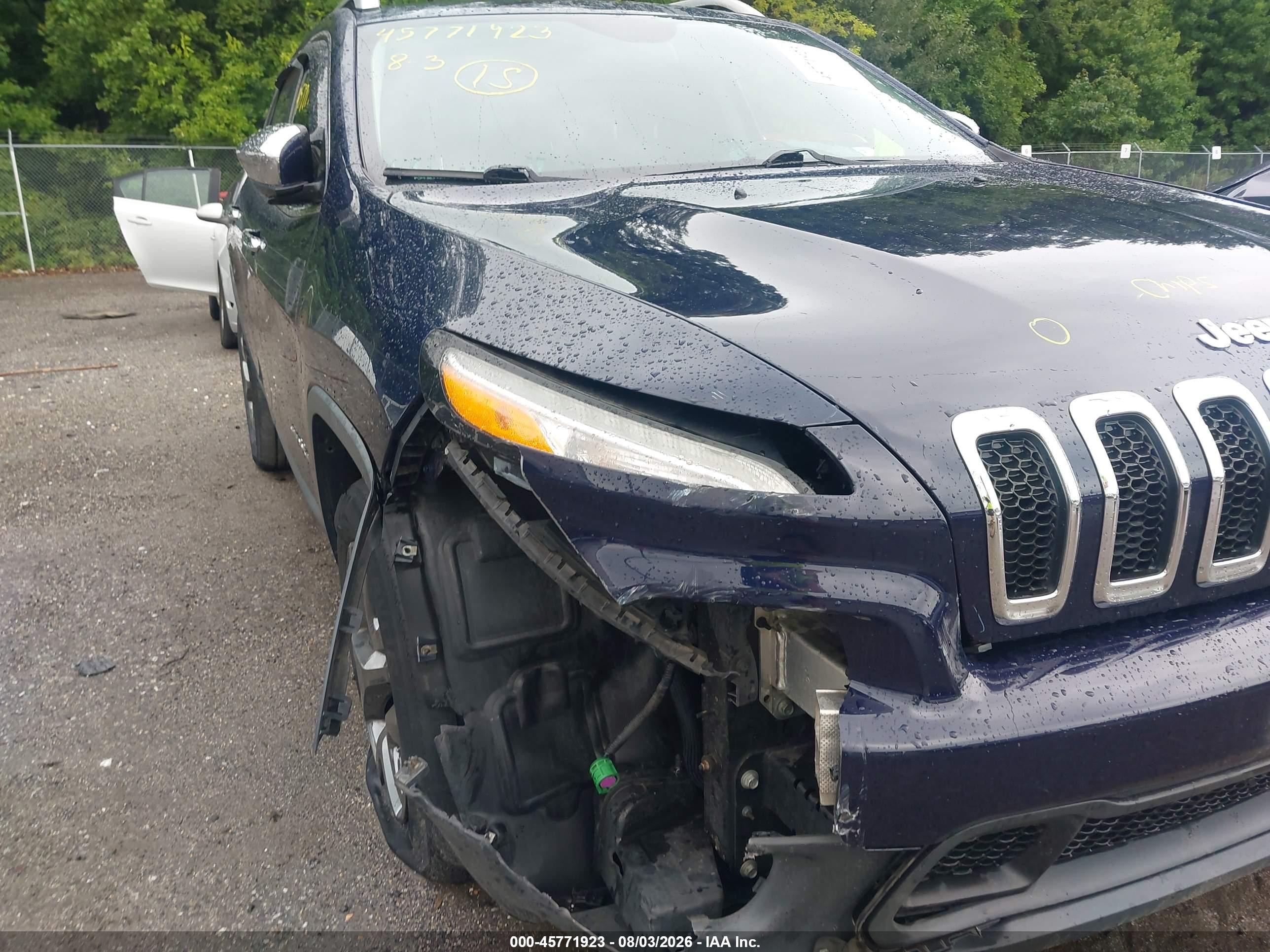 2015 Jeep Cherokee Latitude Dark Blue vin: 1C4PJLCBXFW662863
