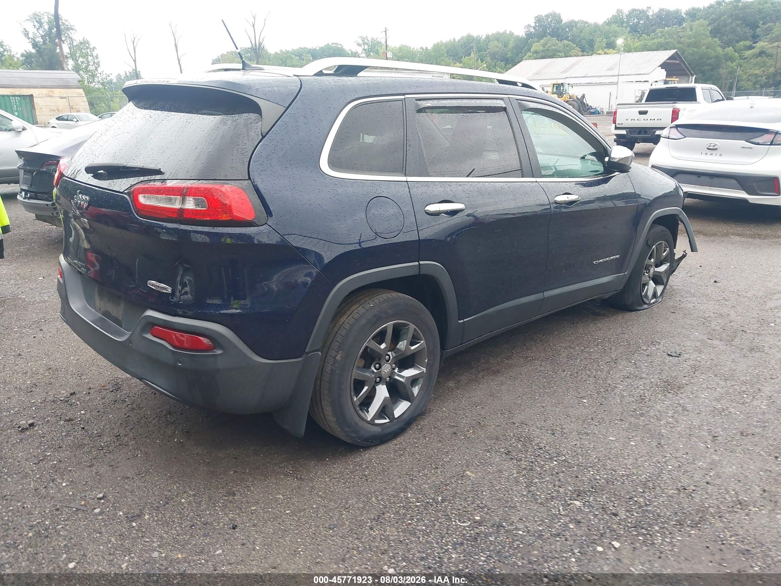 2015 Jeep Cherokee Latitude Dark Blue vin: 1C4PJLCBXFW662863