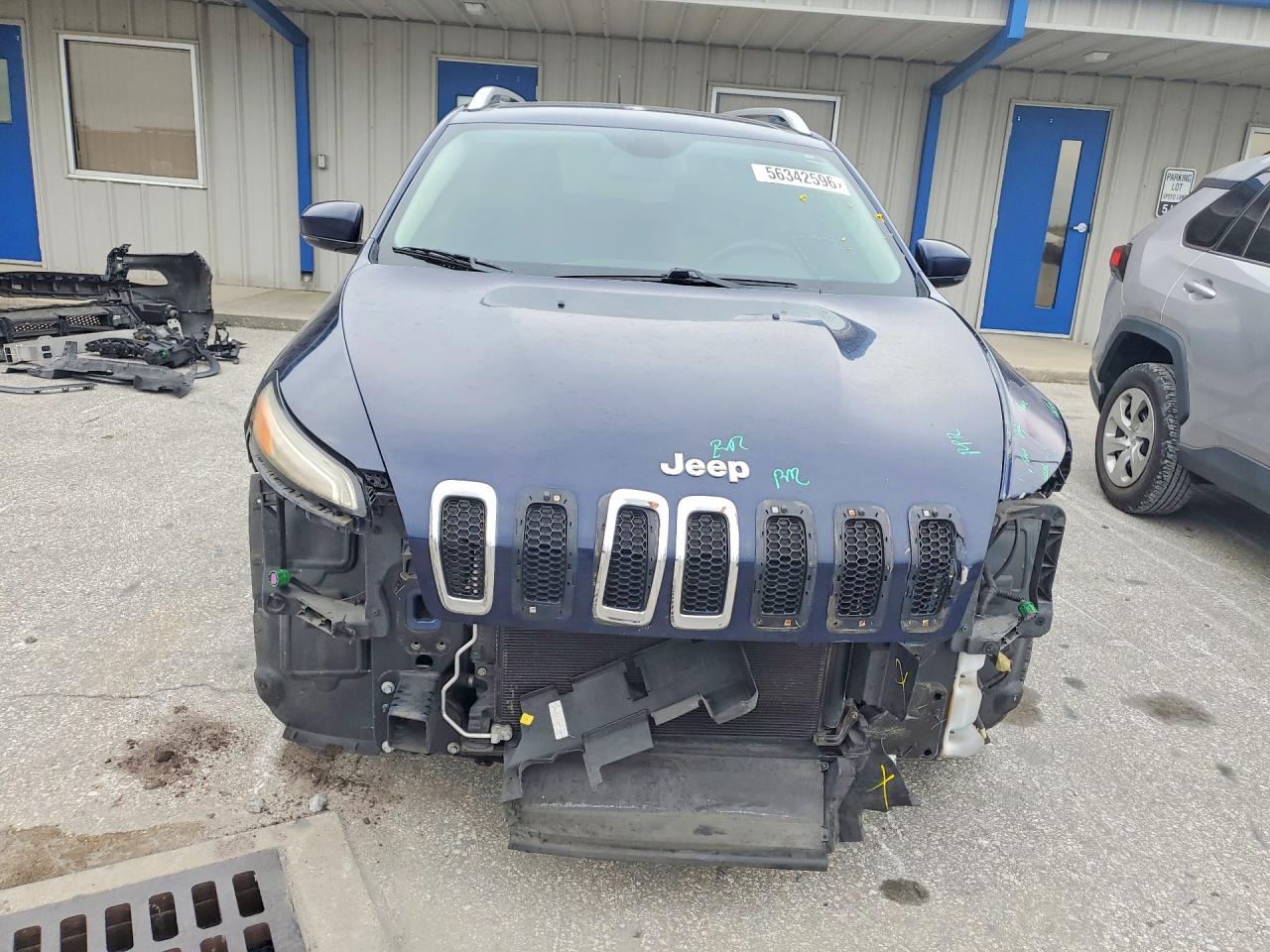 2015 Jeep Cherokee Latitude Blue vin: 1C4PJLCBXFW694423
