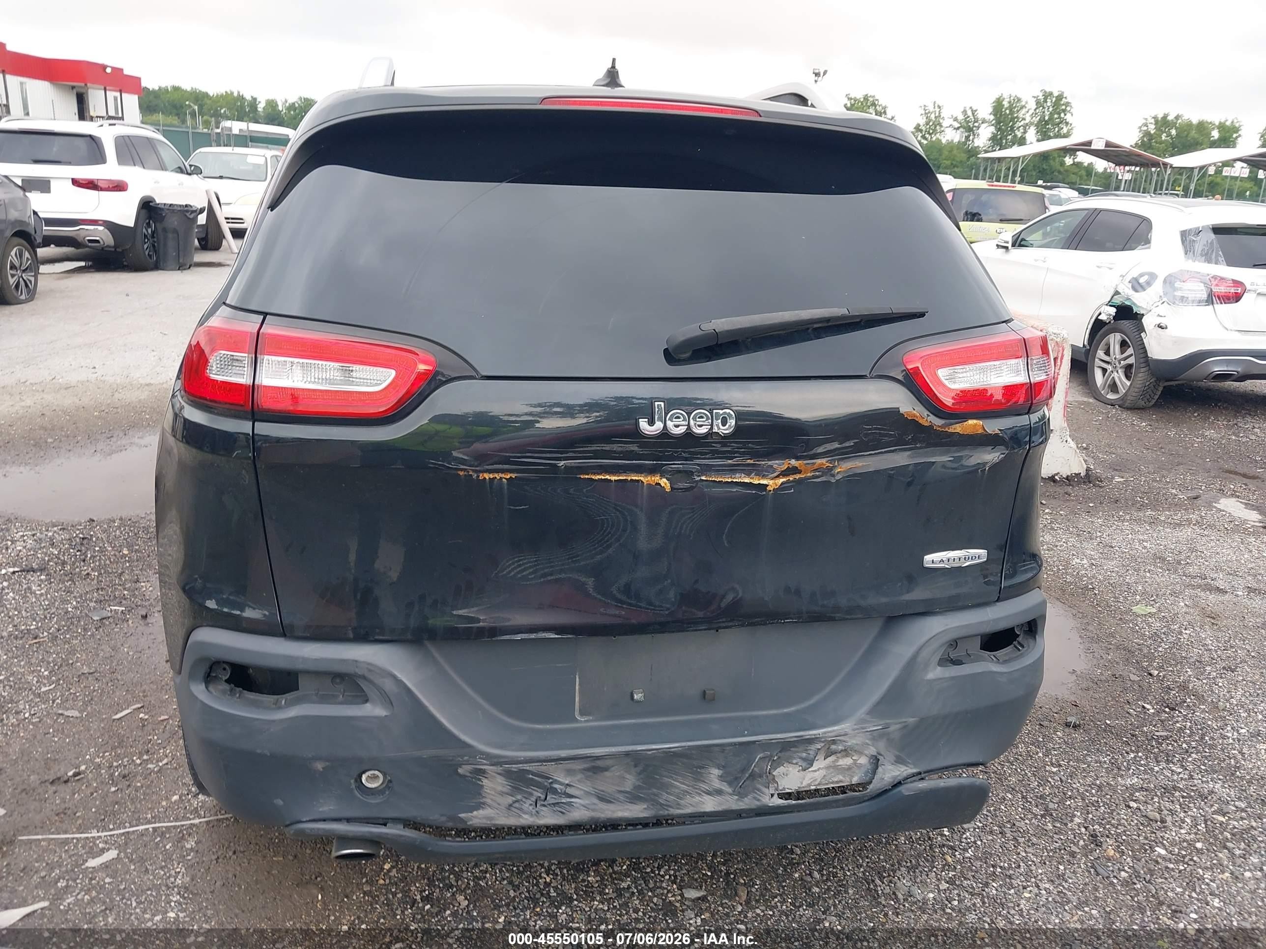 2015 Jeep Cherokee Latitude Black vin: 1C4PJLCBXFW730515
