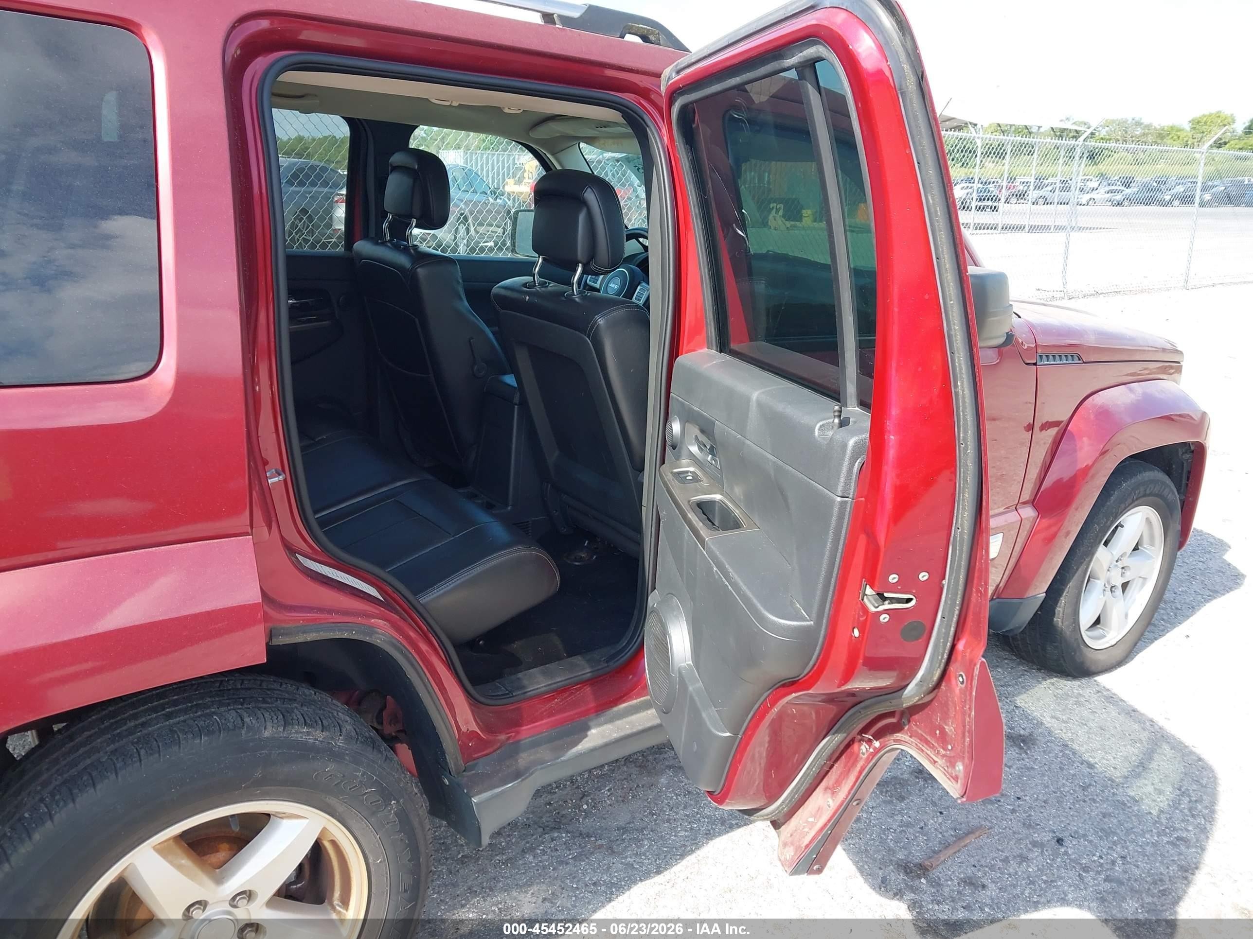 2012 Jeep Liberty Limited Edition Red vin: 1C4PJLCK6CW146382