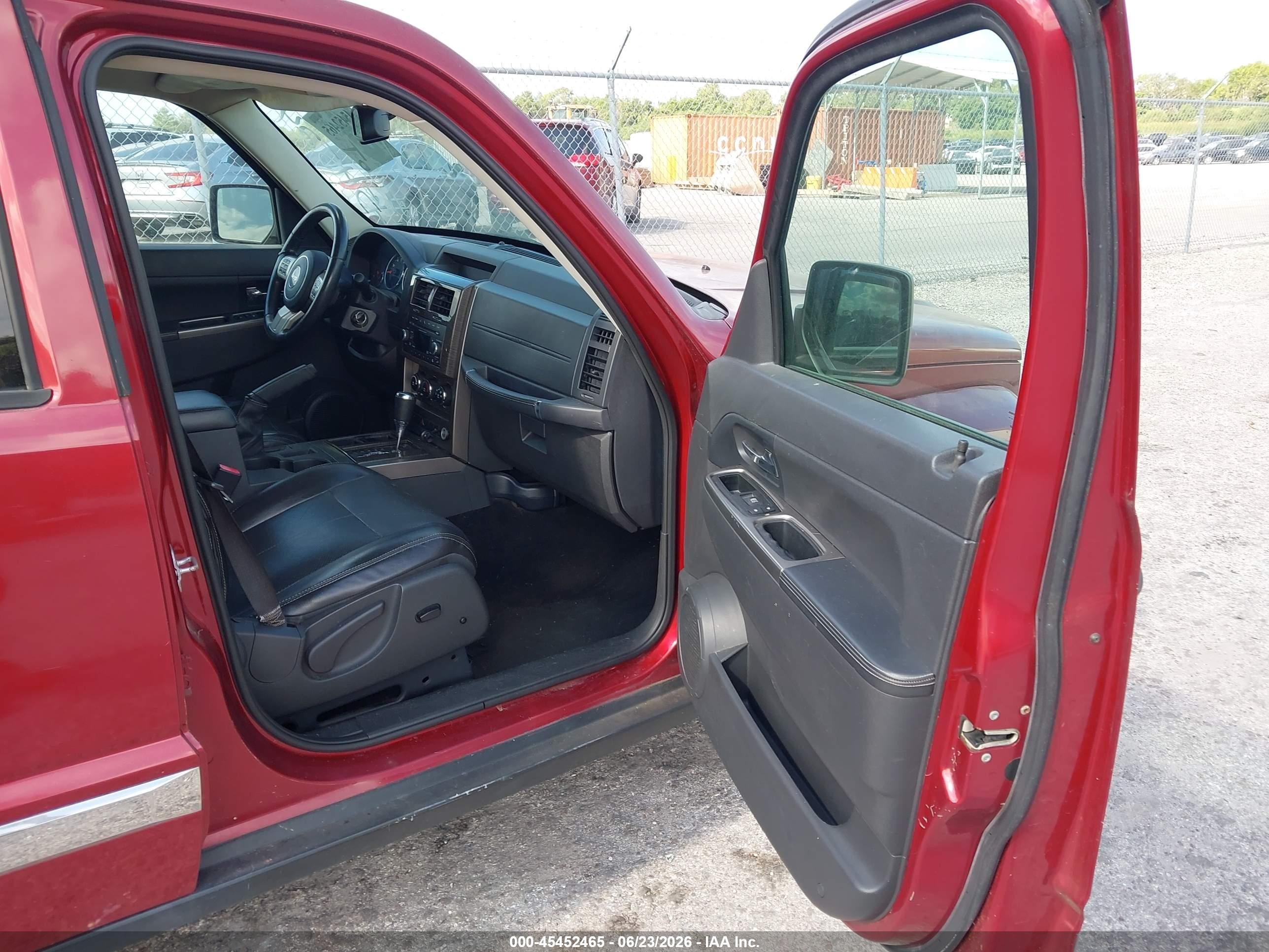 2012 Jeep Liberty Limited Edition Red vin: 1C4PJLCK6CW146382