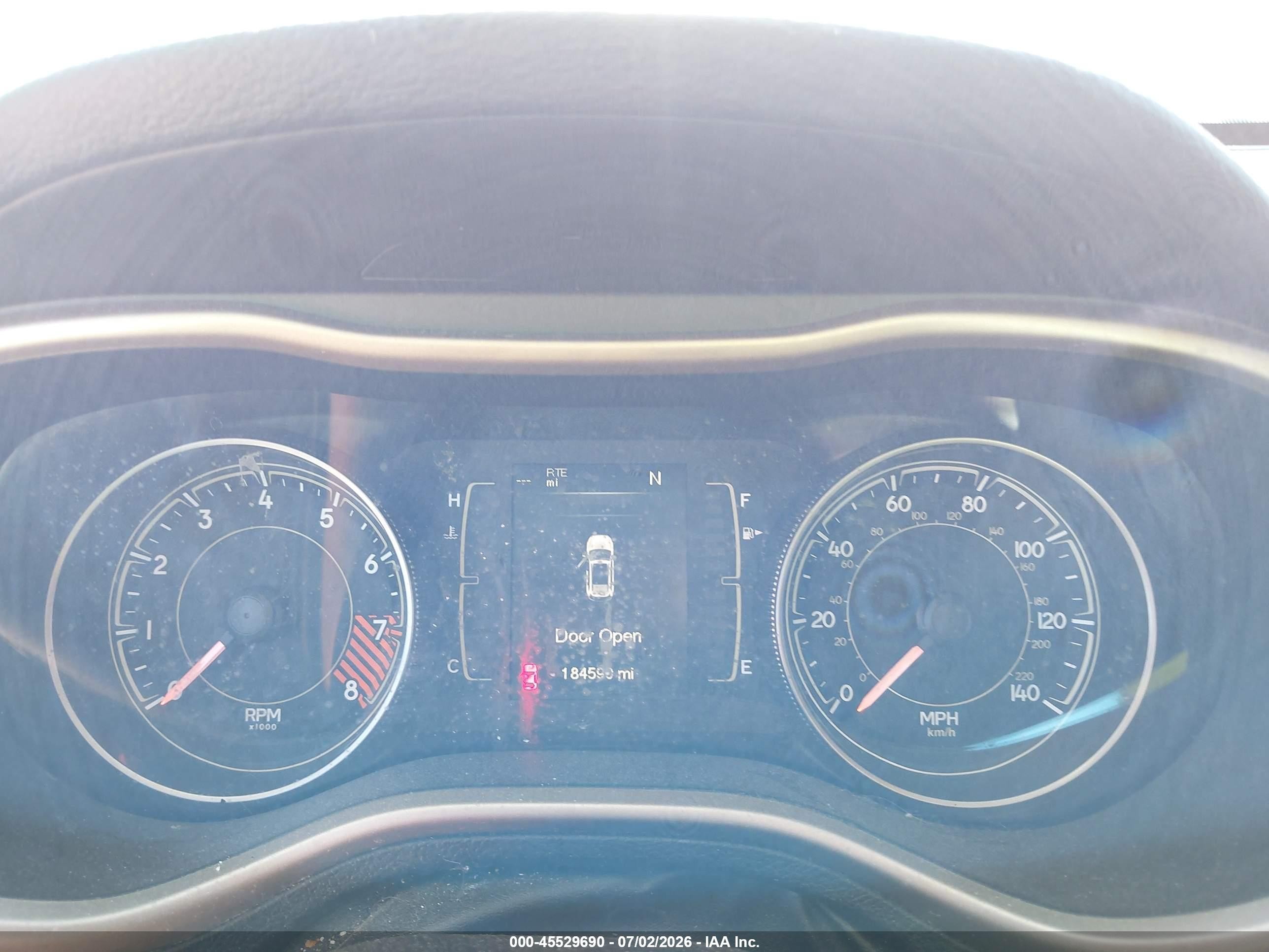 2014 Jeep Cherokee Latitude White vin: 1C4PJLCS0EW320756
