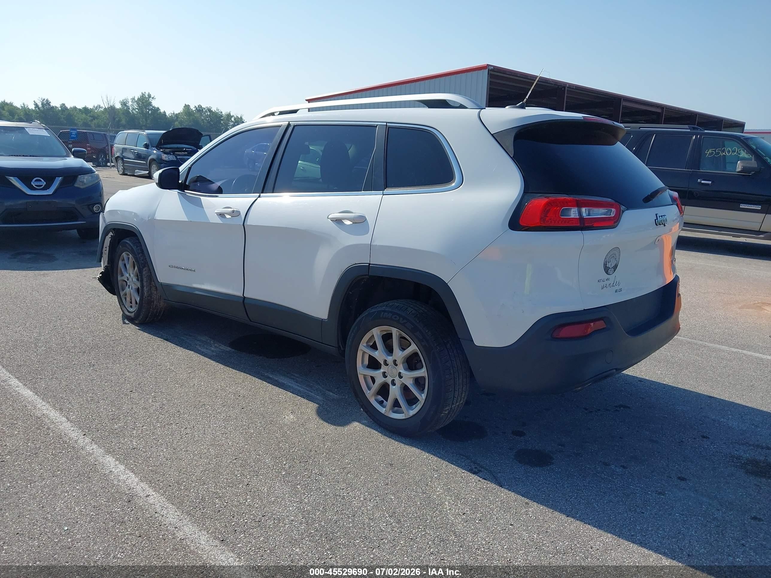 2014 Jeep Cherokee Latitude White vin: 1C4PJLCS0EW320756