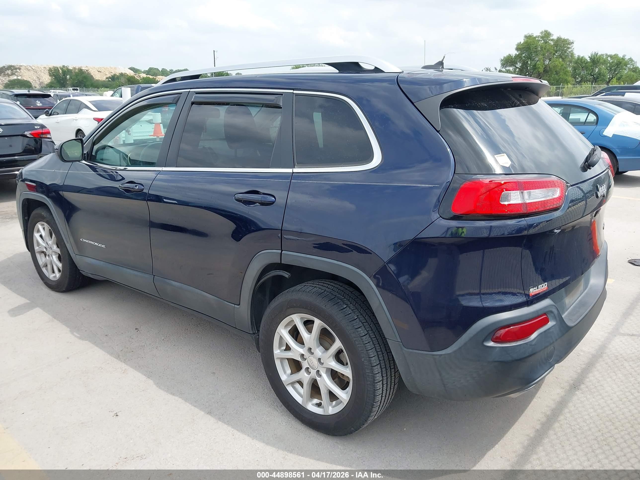 2015 Jeep Cherokee Latitude Синий vin: 1C4PJLCS0FW670048