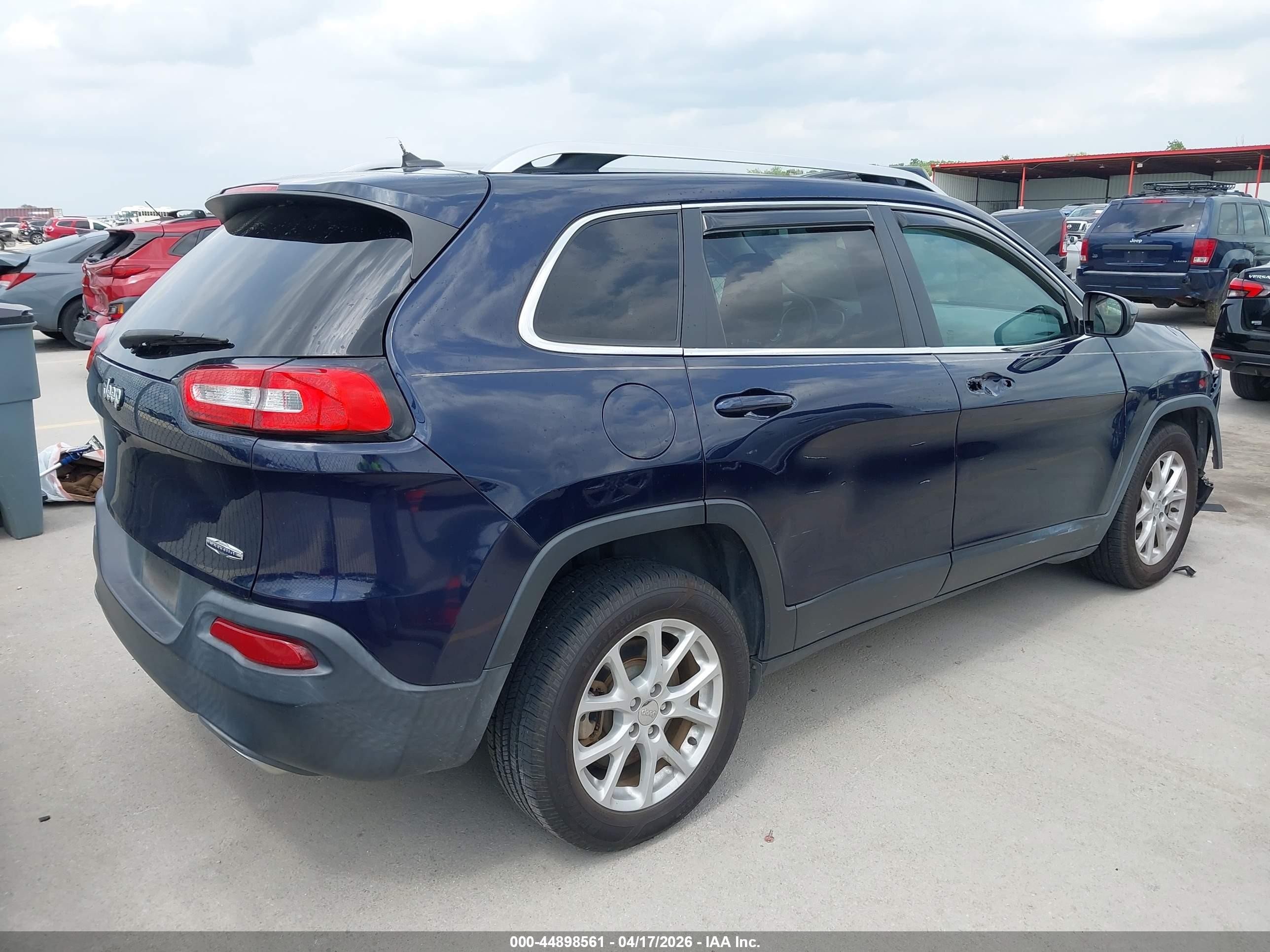 2015 Jeep Cherokee Latitude Синий vin: 1C4PJLCS0FW670048