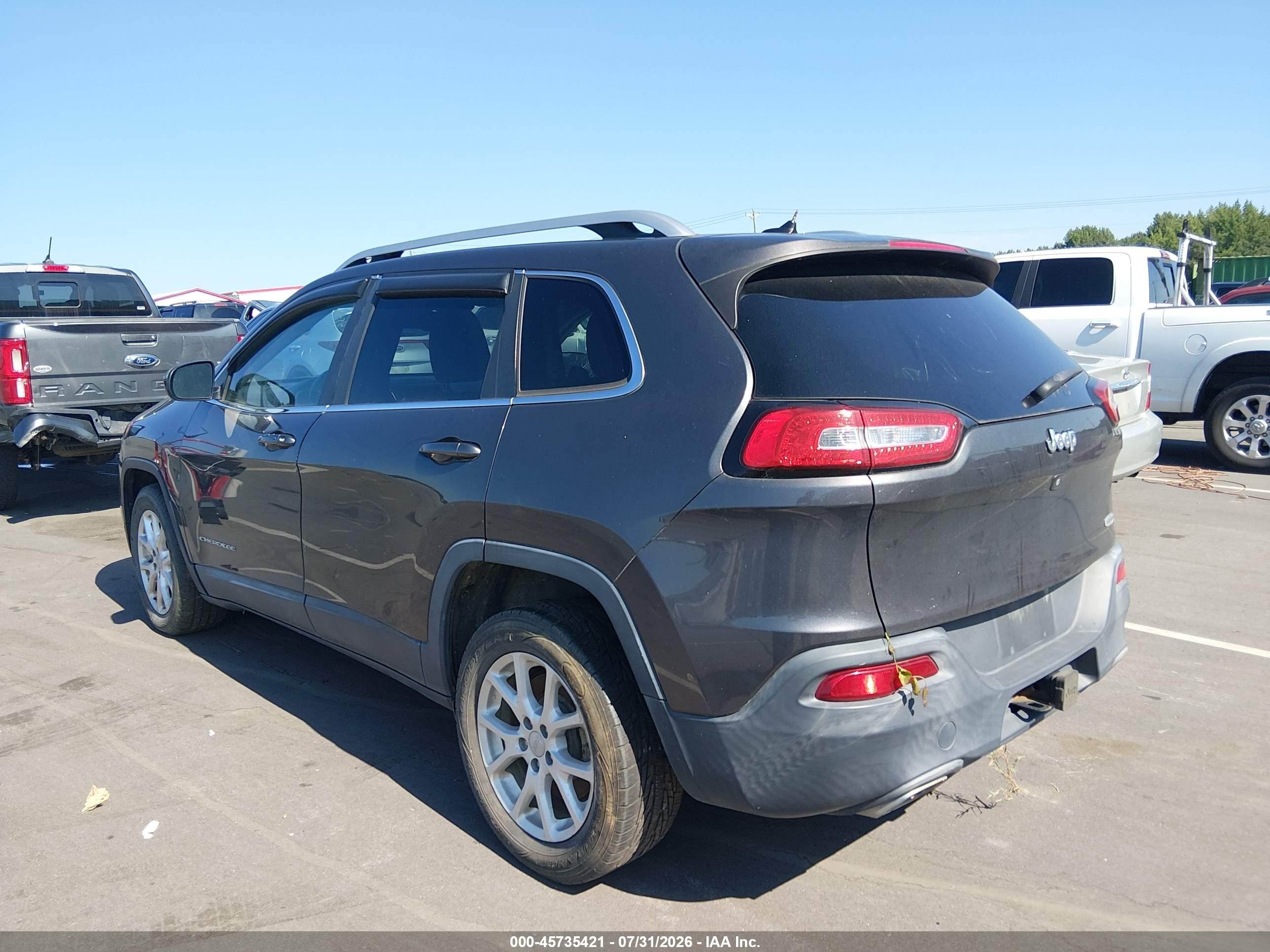 2015 Jeep Cherokee Latitude Gray vin: 1C4PJLCS0FW711410