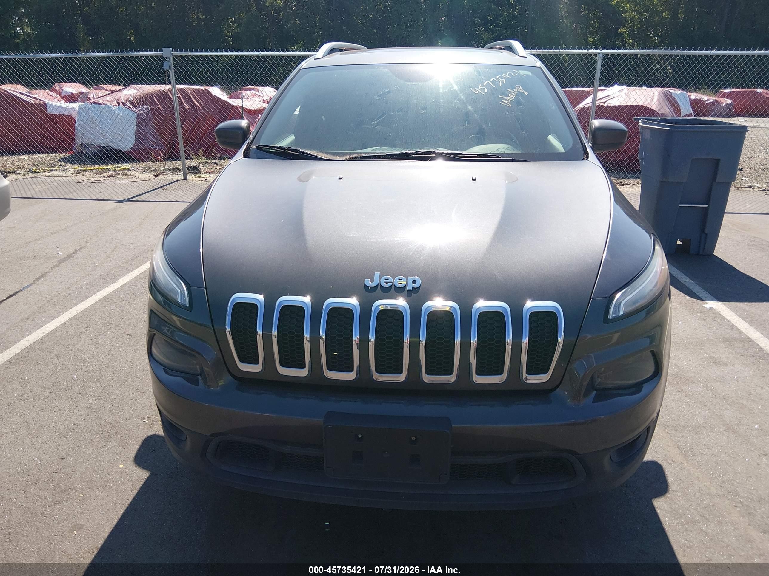 2015 Jeep Cherokee Latitude Gray vin: 1C4PJLCS0FW711410
