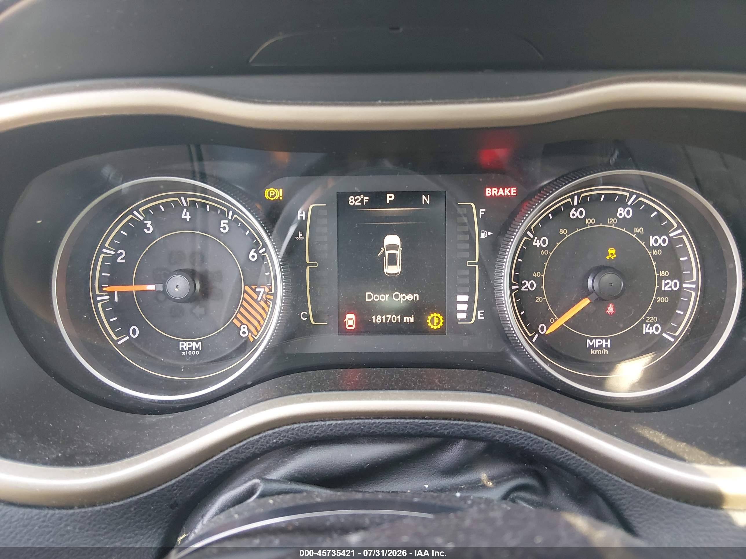 2015 Jeep Cherokee Latitude Gray vin: 1C4PJLCS0FW711410