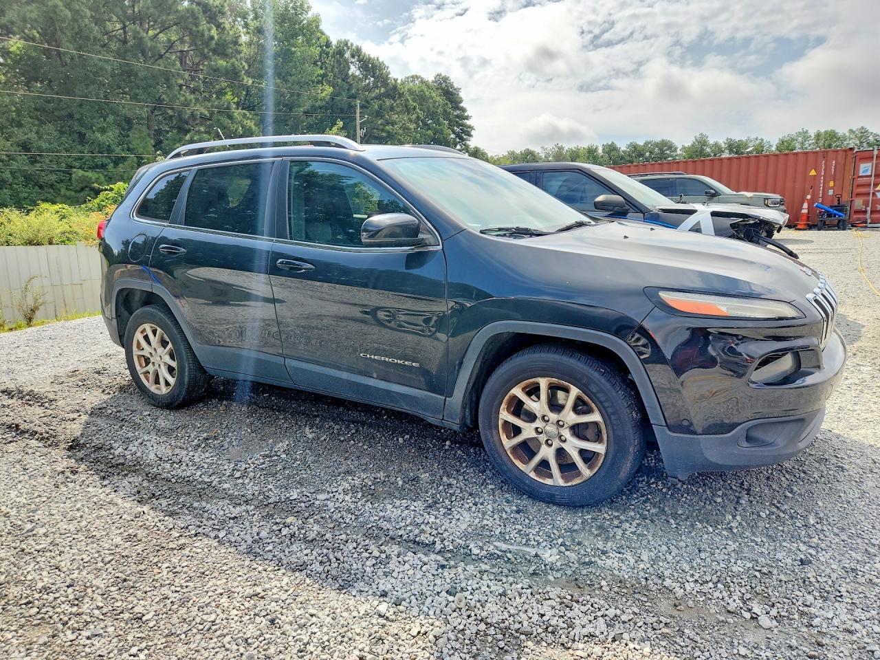 2014 Jeep Cherokee Latitude Black vin: 1C4PJLCS1EW104902