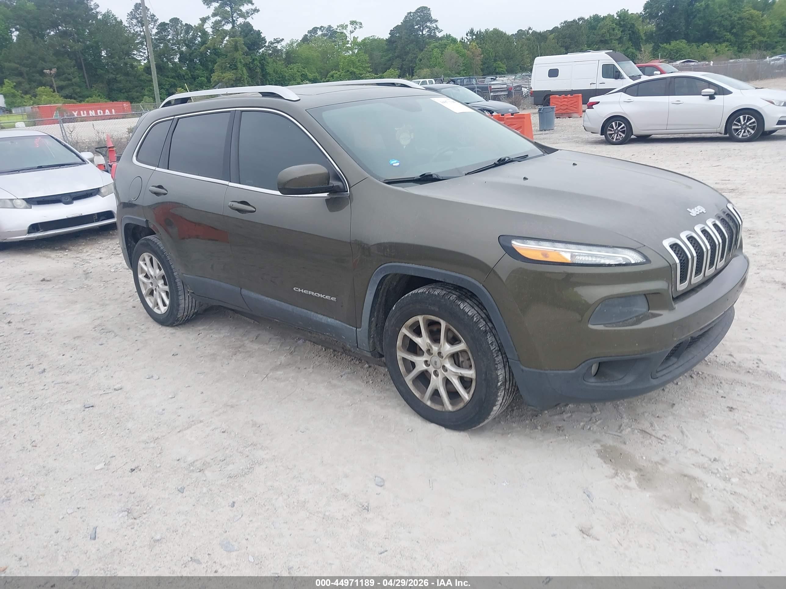 1C4PJLCS1EW299884